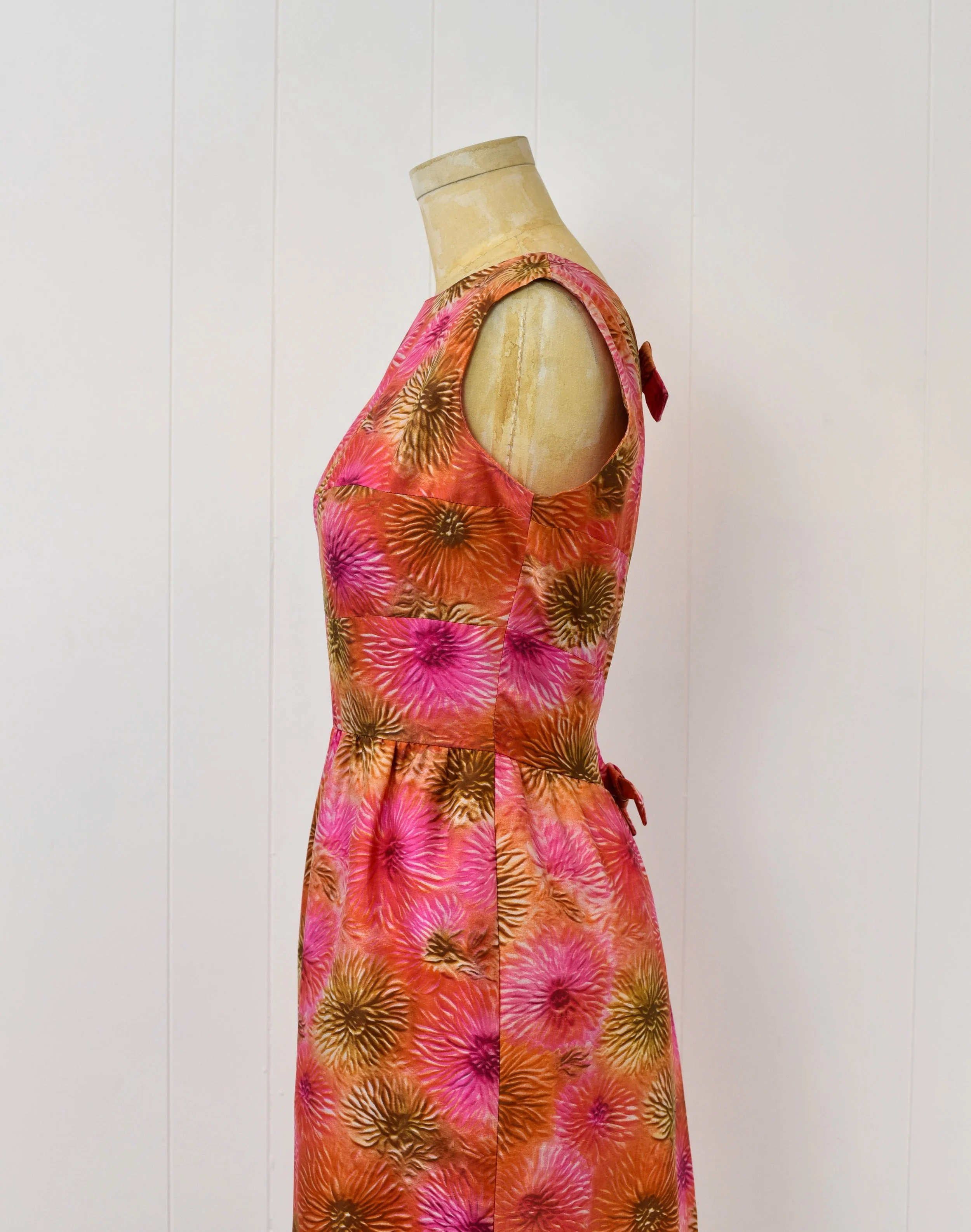 1950s/1960s Pink Orange Floral Print Party Cocktail Wiggle Mrs. Maisel  Pinup Dress  Canned Ham Vintage