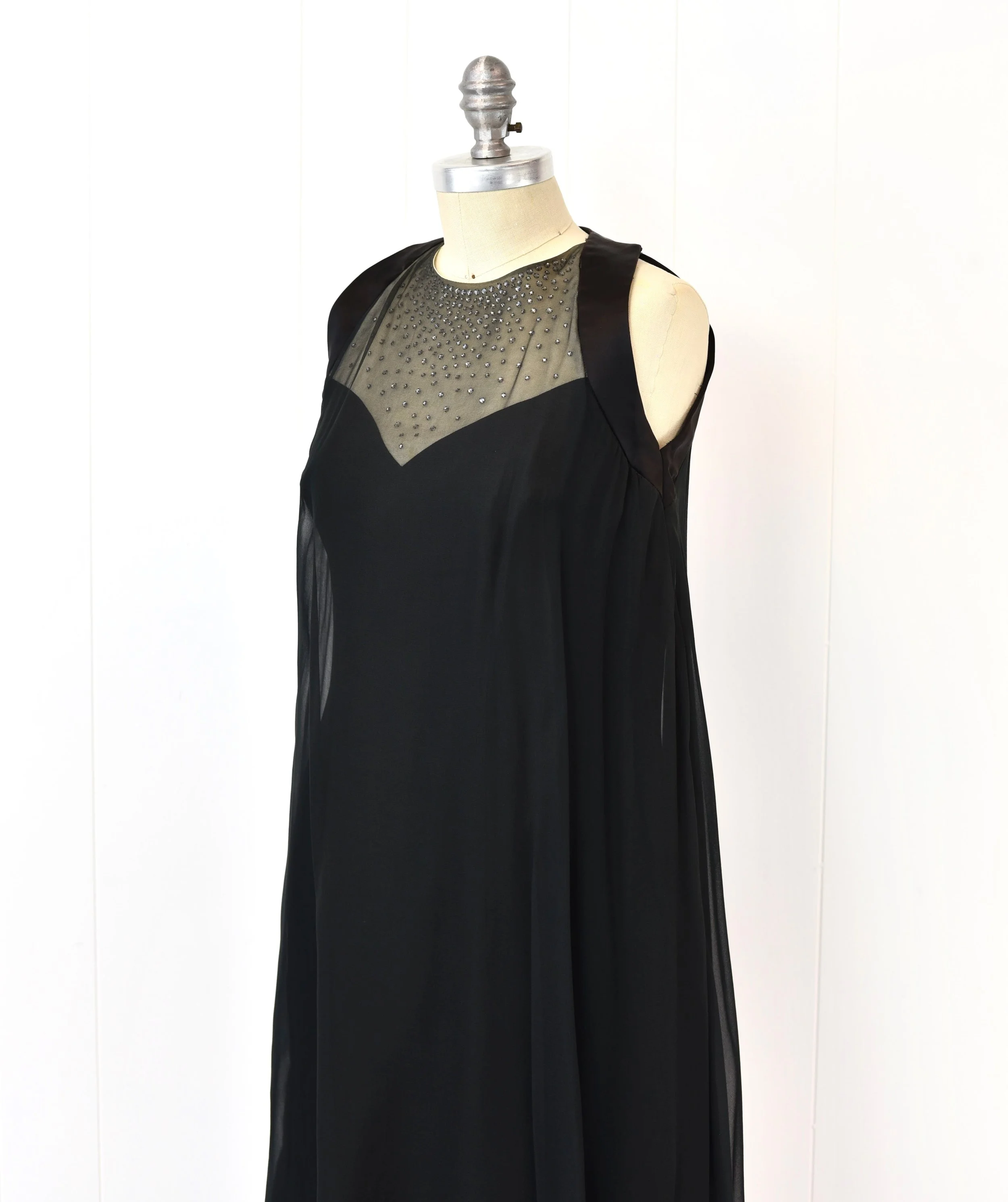 open lace back dress Swing Trapeze Dress in Olive- Misses (M-XL) Olive / M main image 0