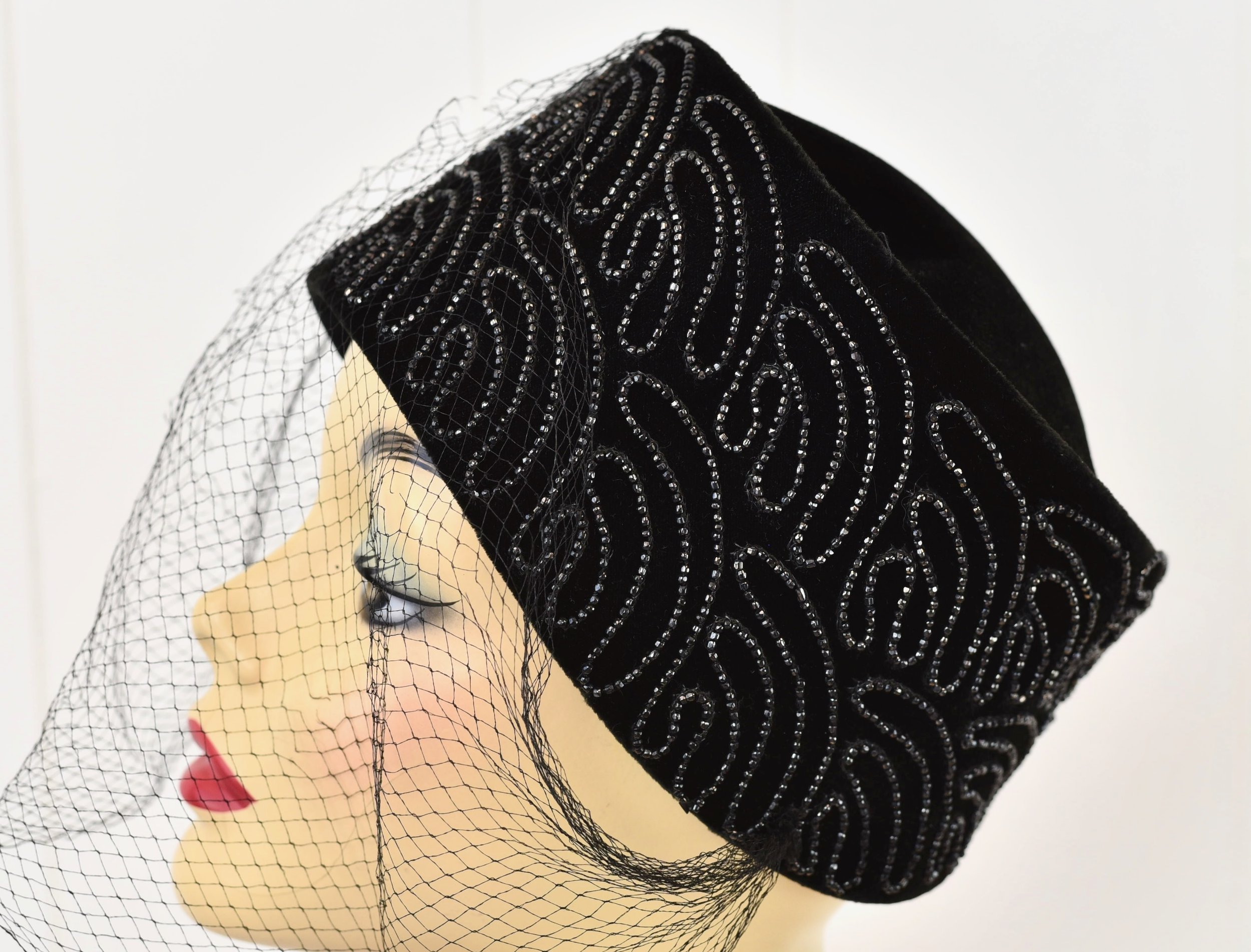 1940s sequin pillbox hat with veil Vintage Sequin Pillbox Hat - Etsy main image 2