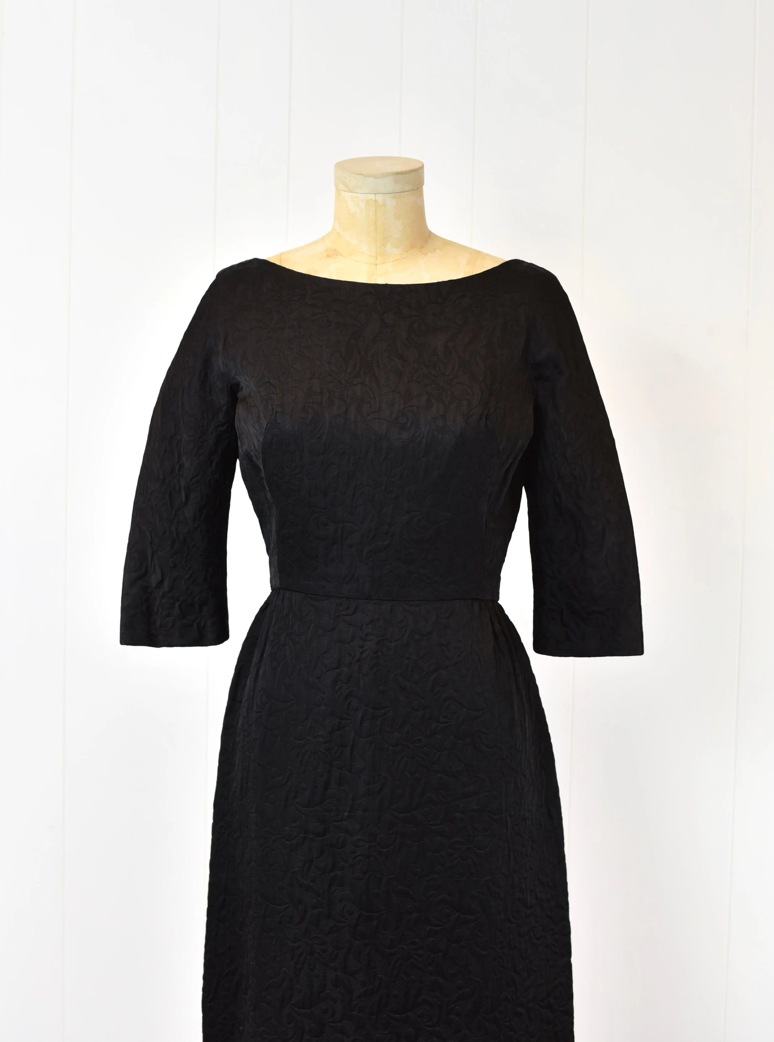 strapless open back dress Off-Shoulder Short Party Dress with Sweetheart Bodice Black / Large