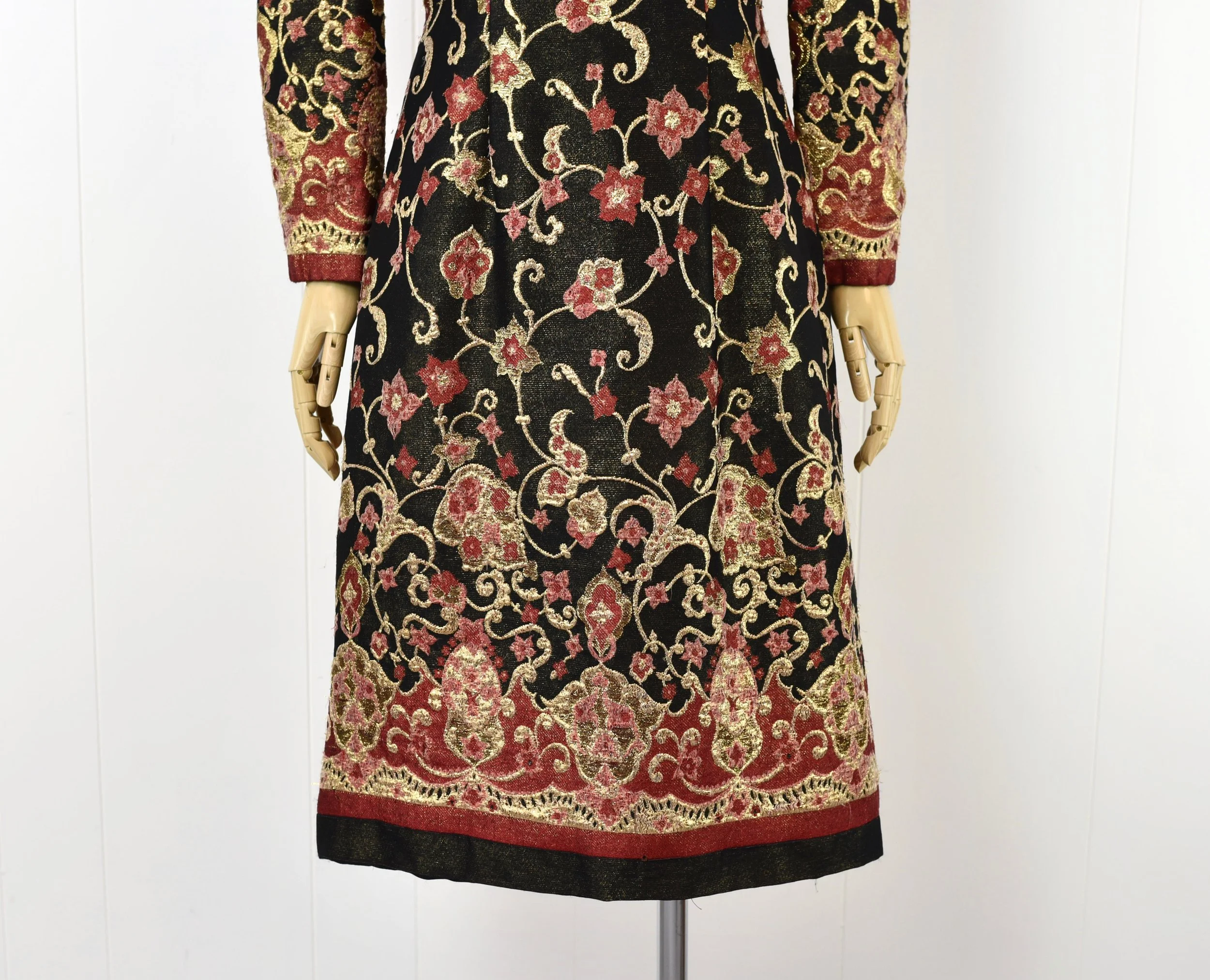 1960s Adele Simpson Metallic Floral Brocade Gold Red Black Party Cocktail  Mad Men Dress  Canned Ham Vintage