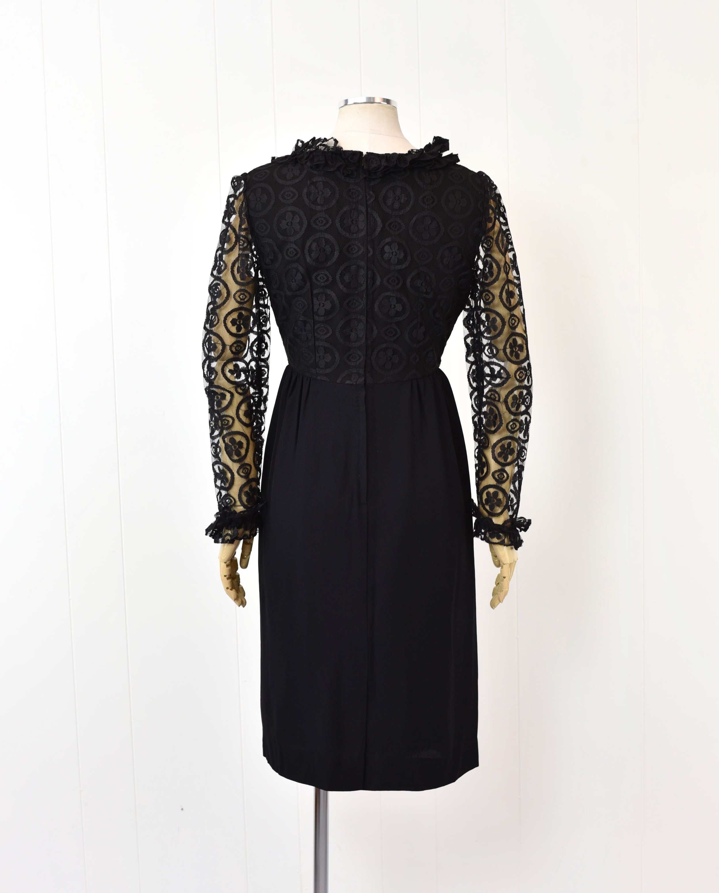 1950s black lace dress Long Sleeve Party Cocktail Wiggle — Canned Ham Vintage Up Length Rhinestone Dresses Chic at Every Age: Size:D (8-10)