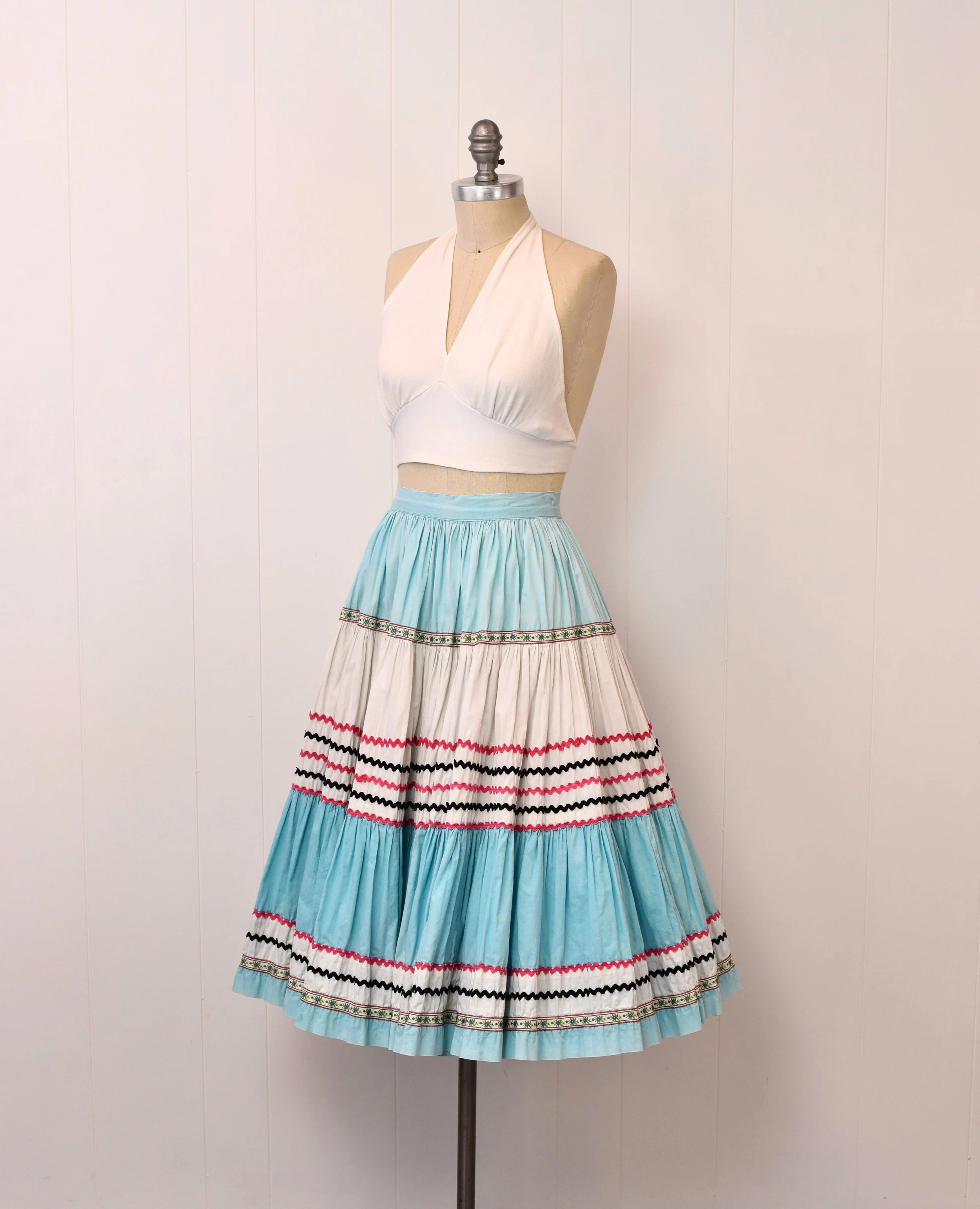 1950s Blue Ric Rac Floral Patio Pinup Circle Skirt — Canned Ham