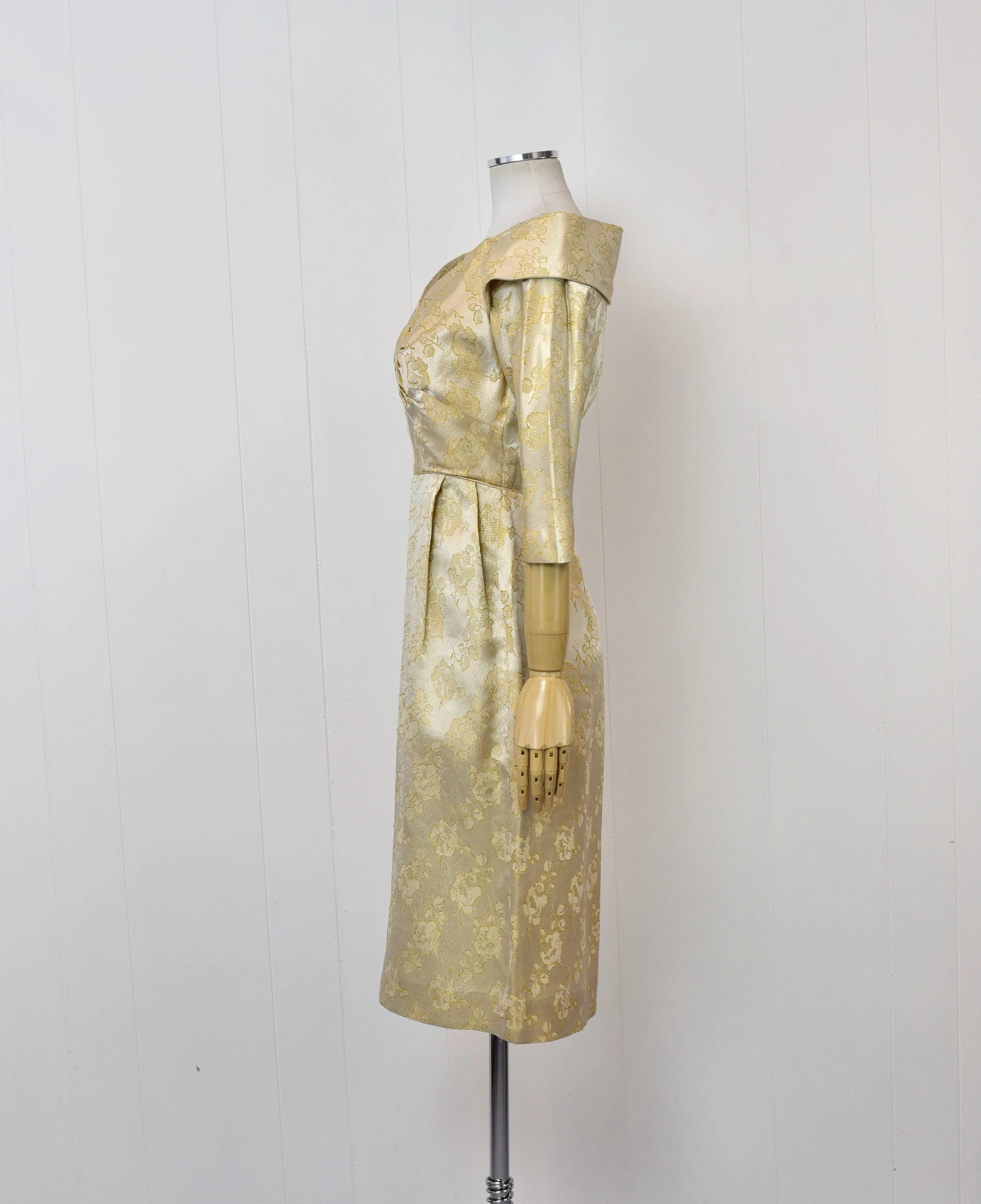 1950s Gold Metallic Floral Brocade Bombshell Viva Las Vegas Wiggle Dress   Canned Ham Vintage