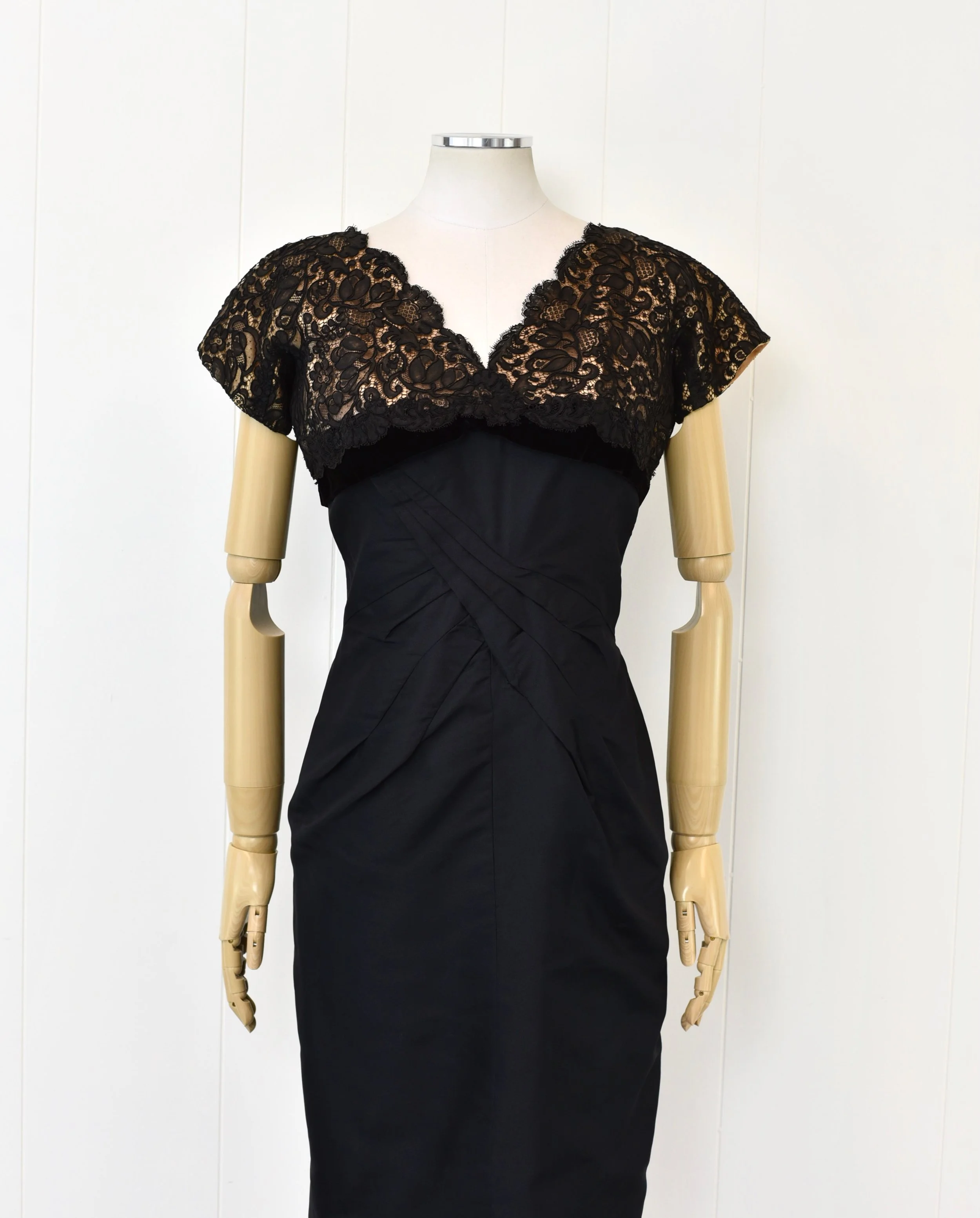 chinese dress ladies Buy La Vita Romantica Wiggle Dress
