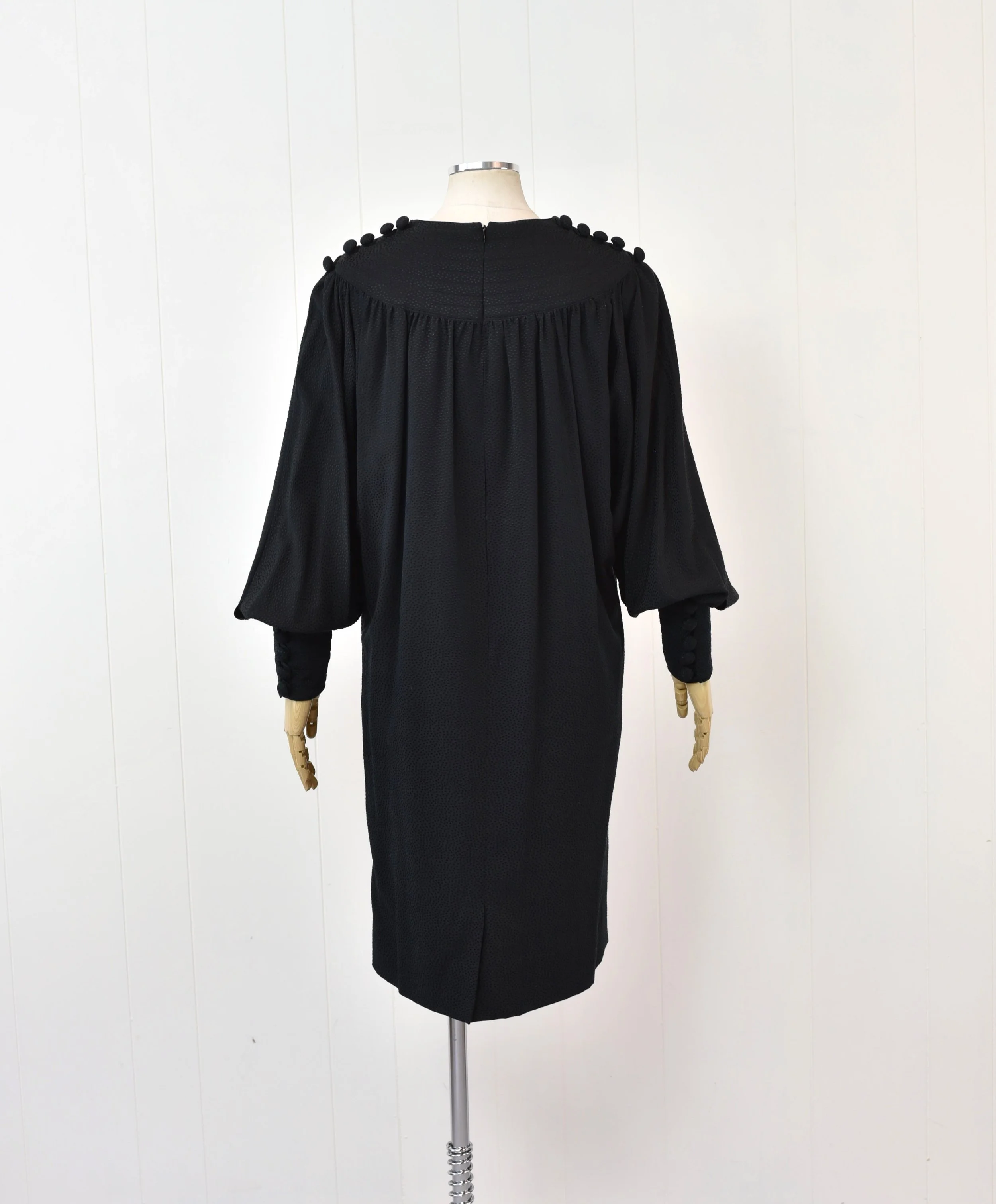 1980s Adele Simpson Polka Dot Black Gray Balloon Sleeve Batwing Dress  Canned Ham Vintage