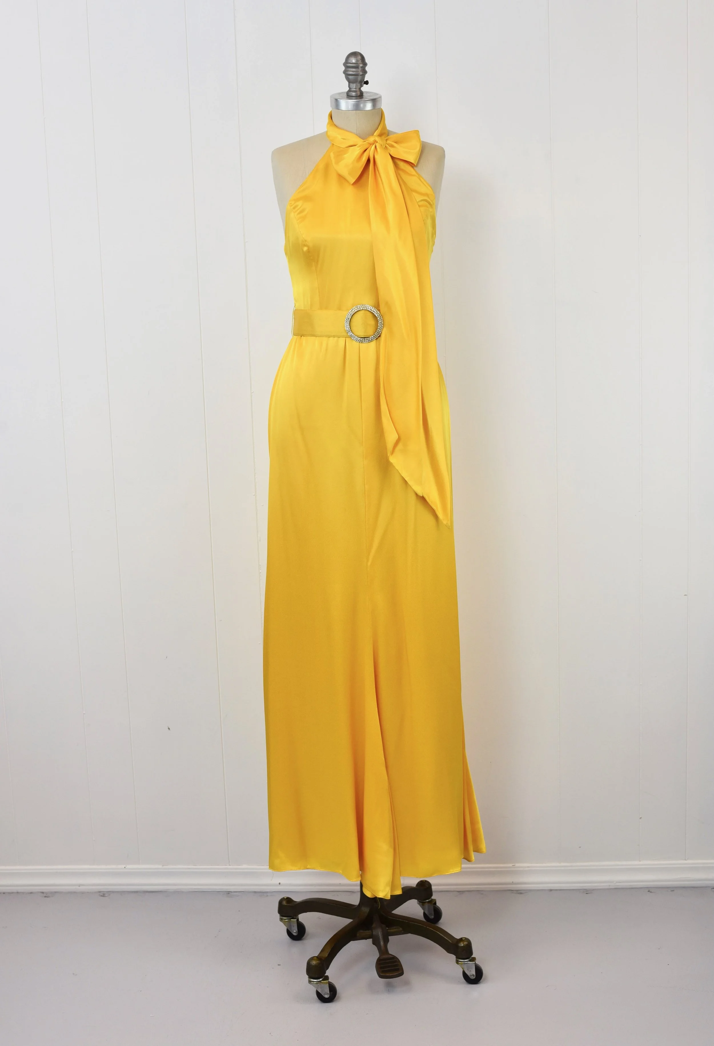 1970s Oscar de la Renta Yellow Bow Rhinestone Belt Party Dress Gown   Canned Ham Vintage