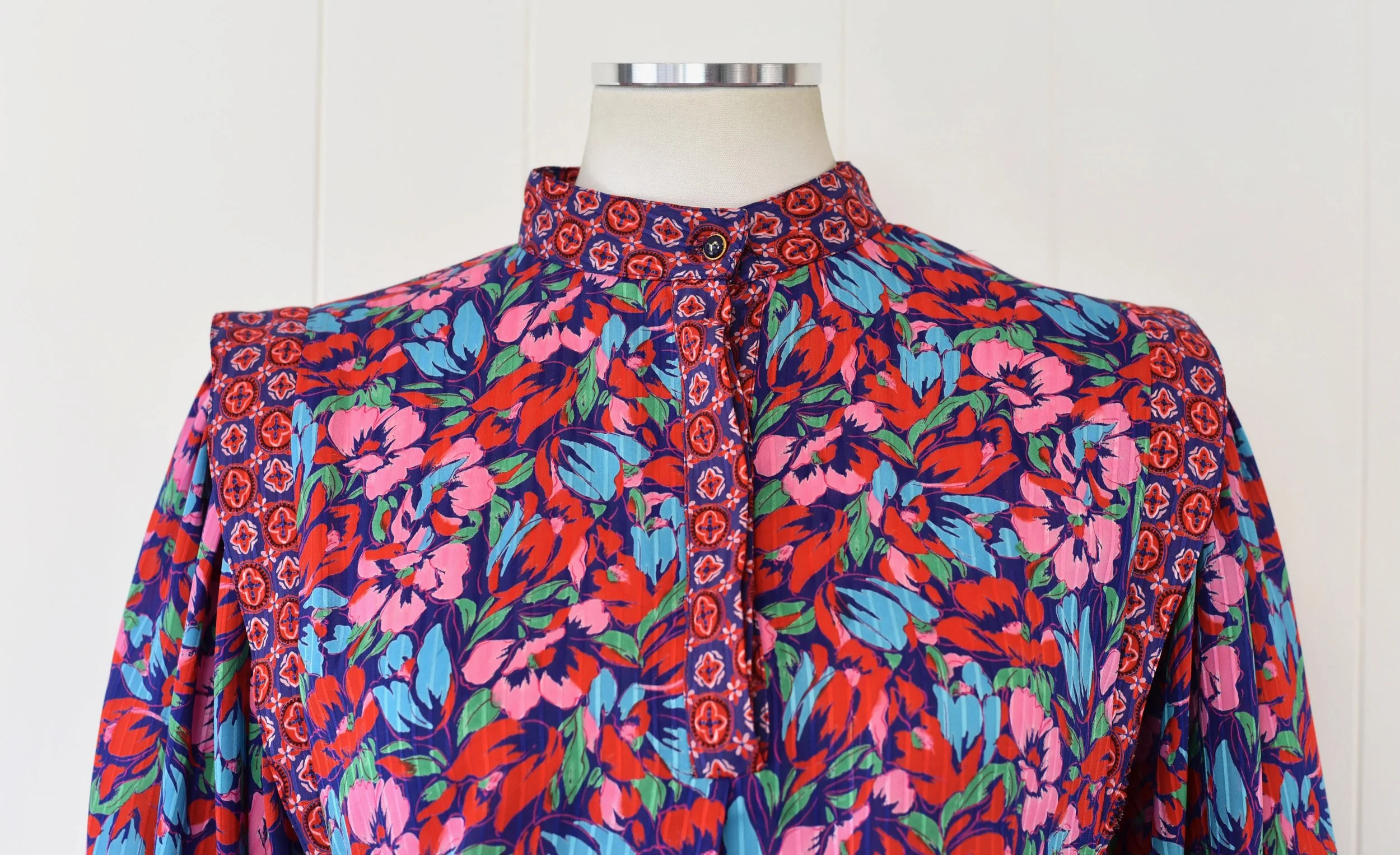 1980s Diane Freis Colorful Floral Silk Striped Balloon Sleeve