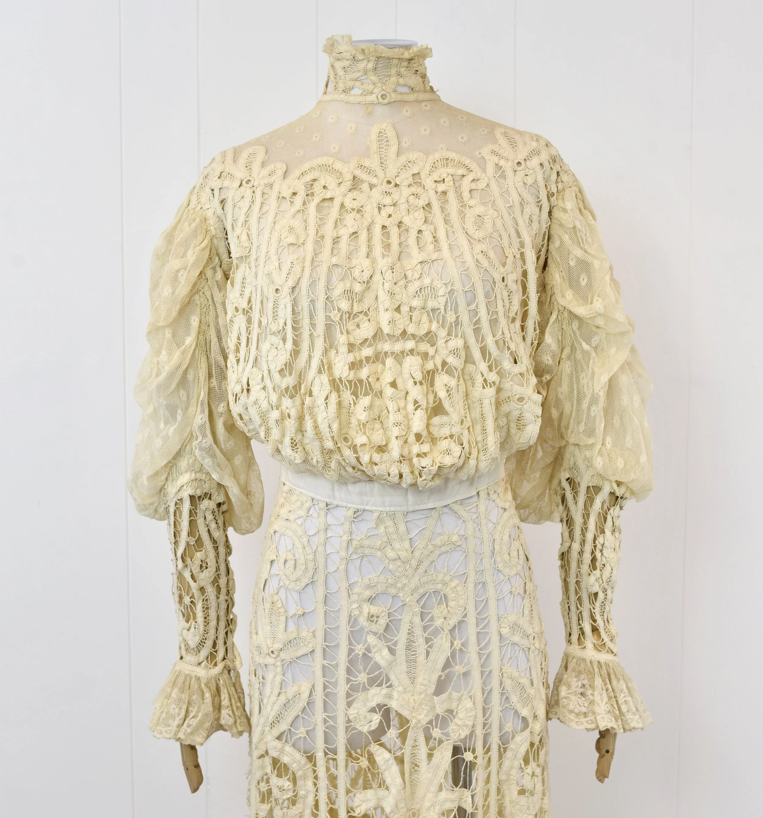 Antique 1905 Edwardian Ivory Tape Lace Gibson Girl Summer Afternoon Tea Dress  Gown  Canned Ham Vintage