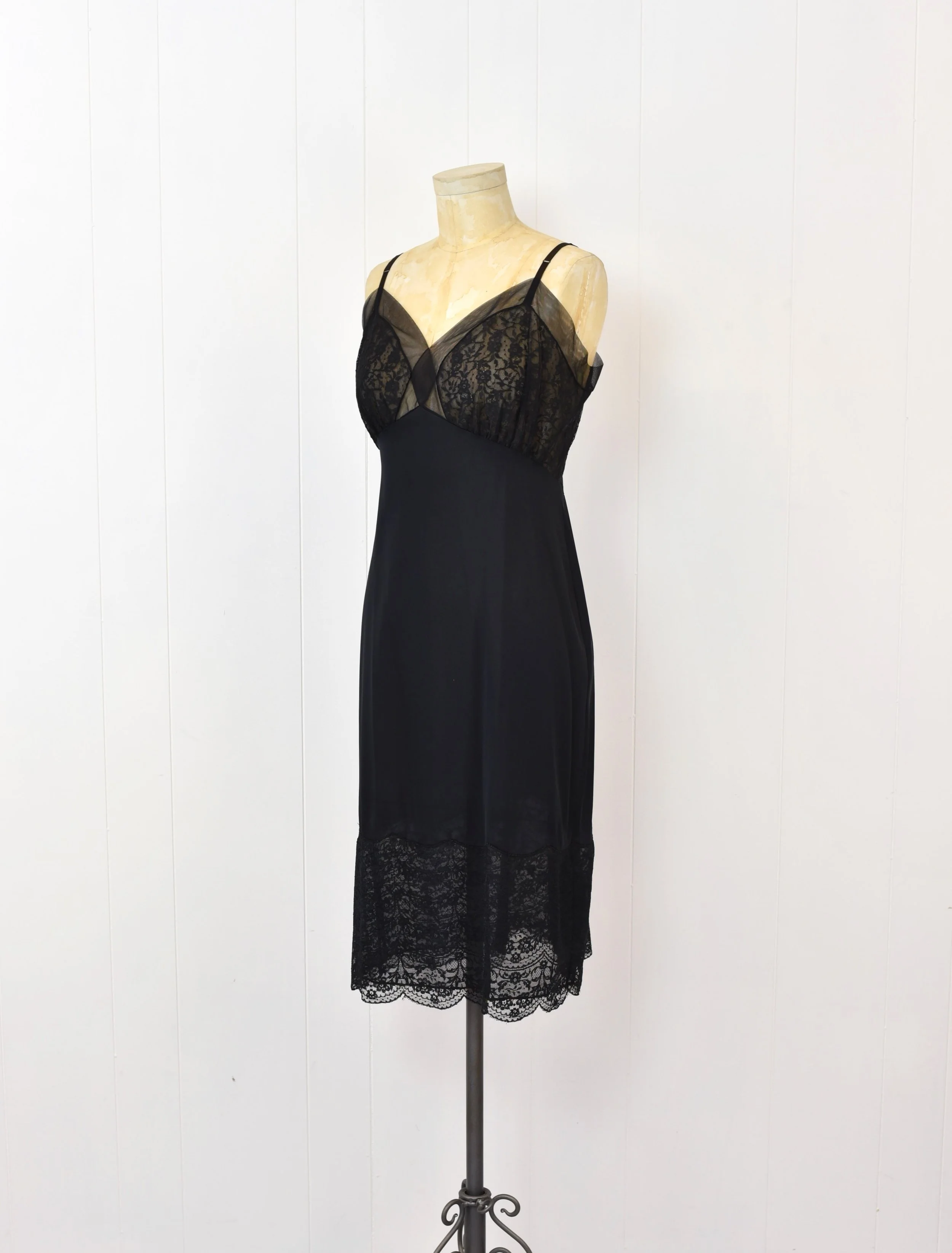 black vintage slip dress 1940's - Premium Silk Fabric Y2k Vintage MOSCHINO Slip Dress.