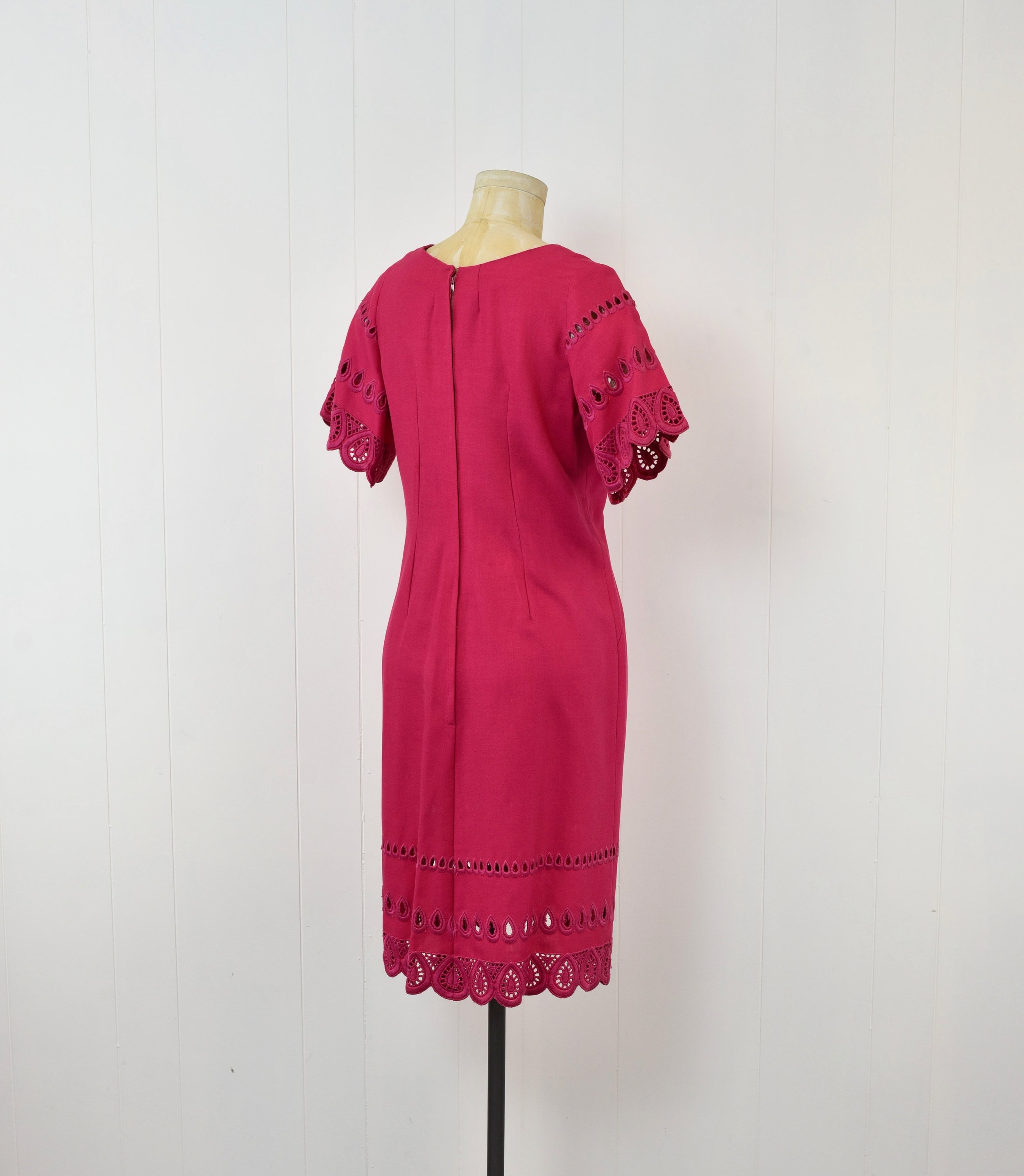 1960s Magenta Pink Raspberry Embroidery Lace Shift Dress  Canned Ham Vintage