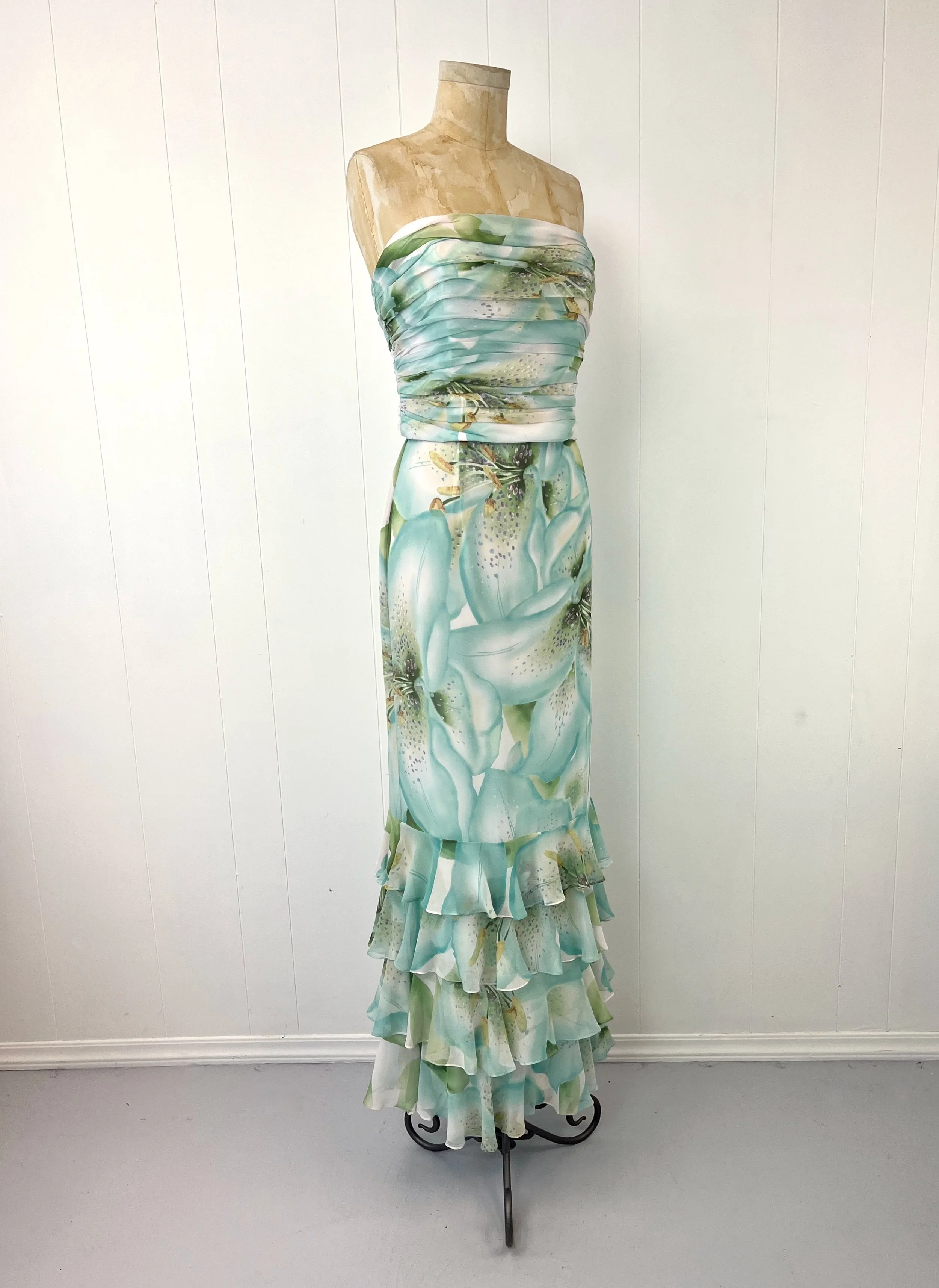 green emerald velvet dress Kay Unger 5514626