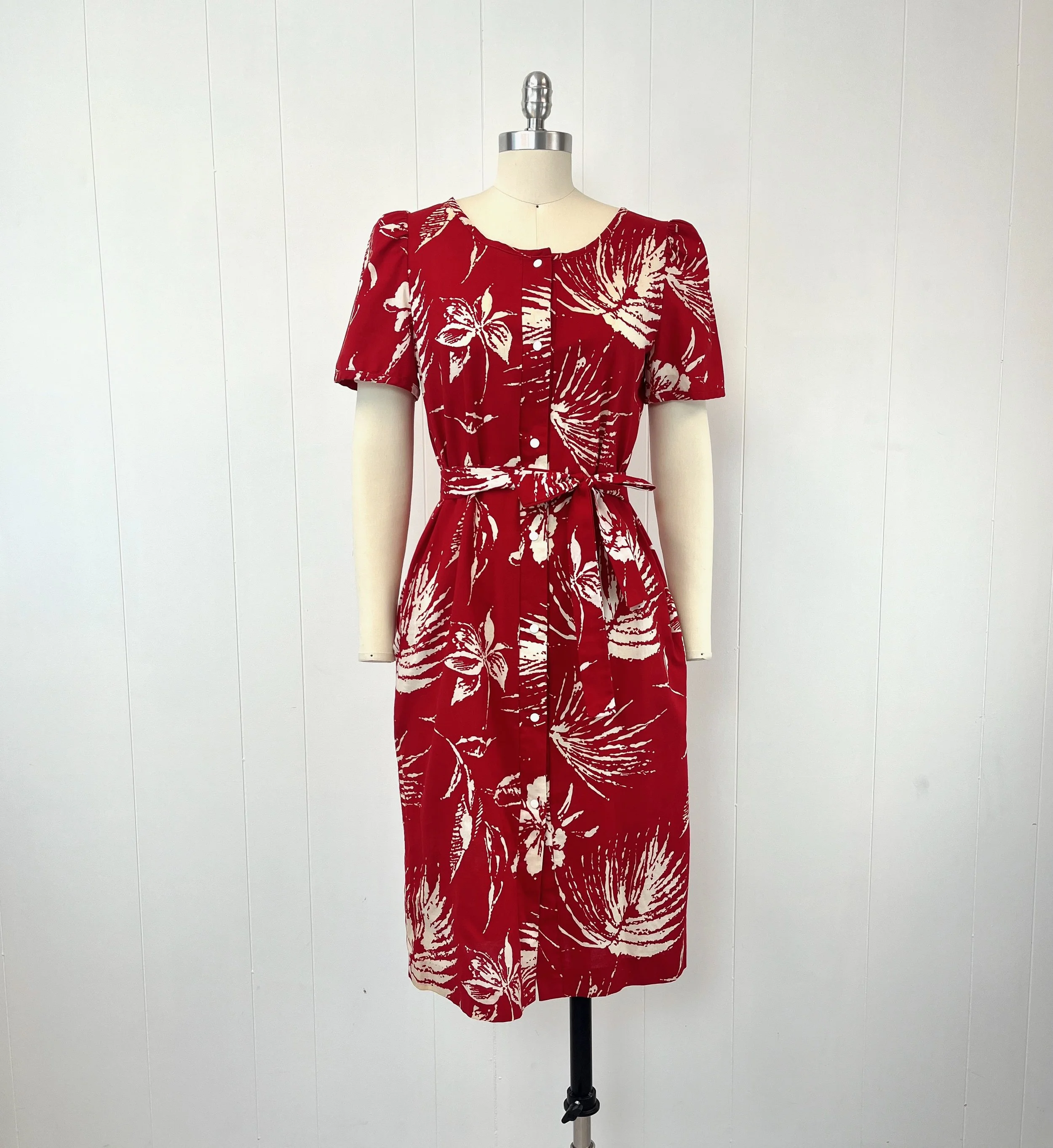 david brown california dress 1980s Red White Hawaiian Floral Plant Print Cotton David Brown California  Day Dress with Matching Belt — Canned Ham Vintage