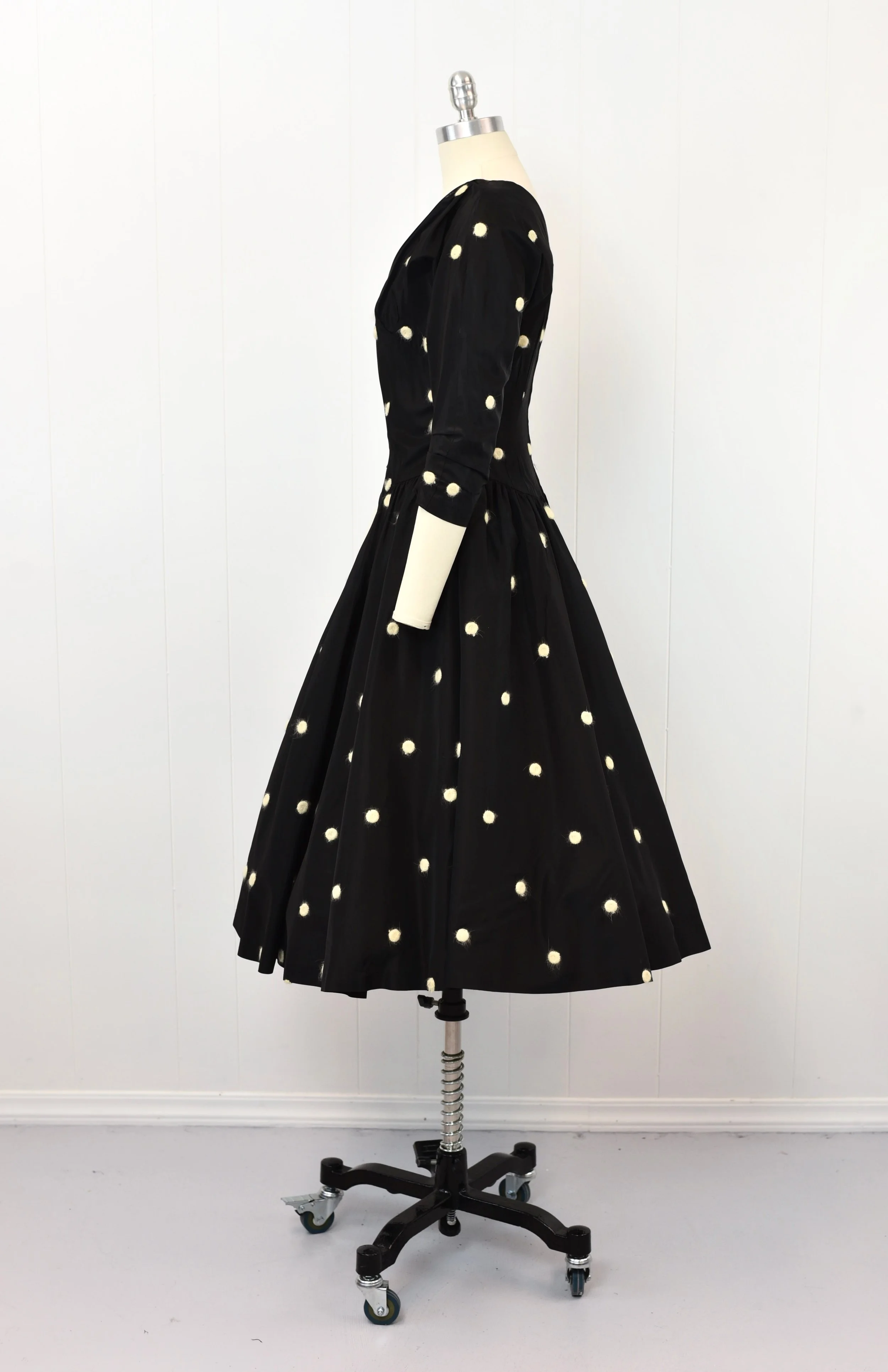 50s black and white polka dot dress 1950s R&K Originals Taffeta Pinup Mrs. Maisel Circle Skirt Party — Canned Ham Vintage Mae Linen Blend Shirt FPDRESSAUG23 Size:19