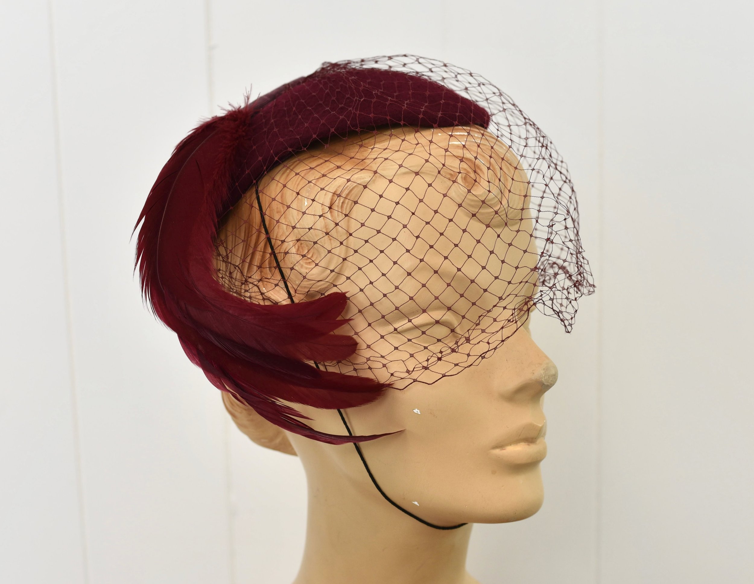1940s Wine Red Burgundy Feather Birdcage Veil Felt Fascinator