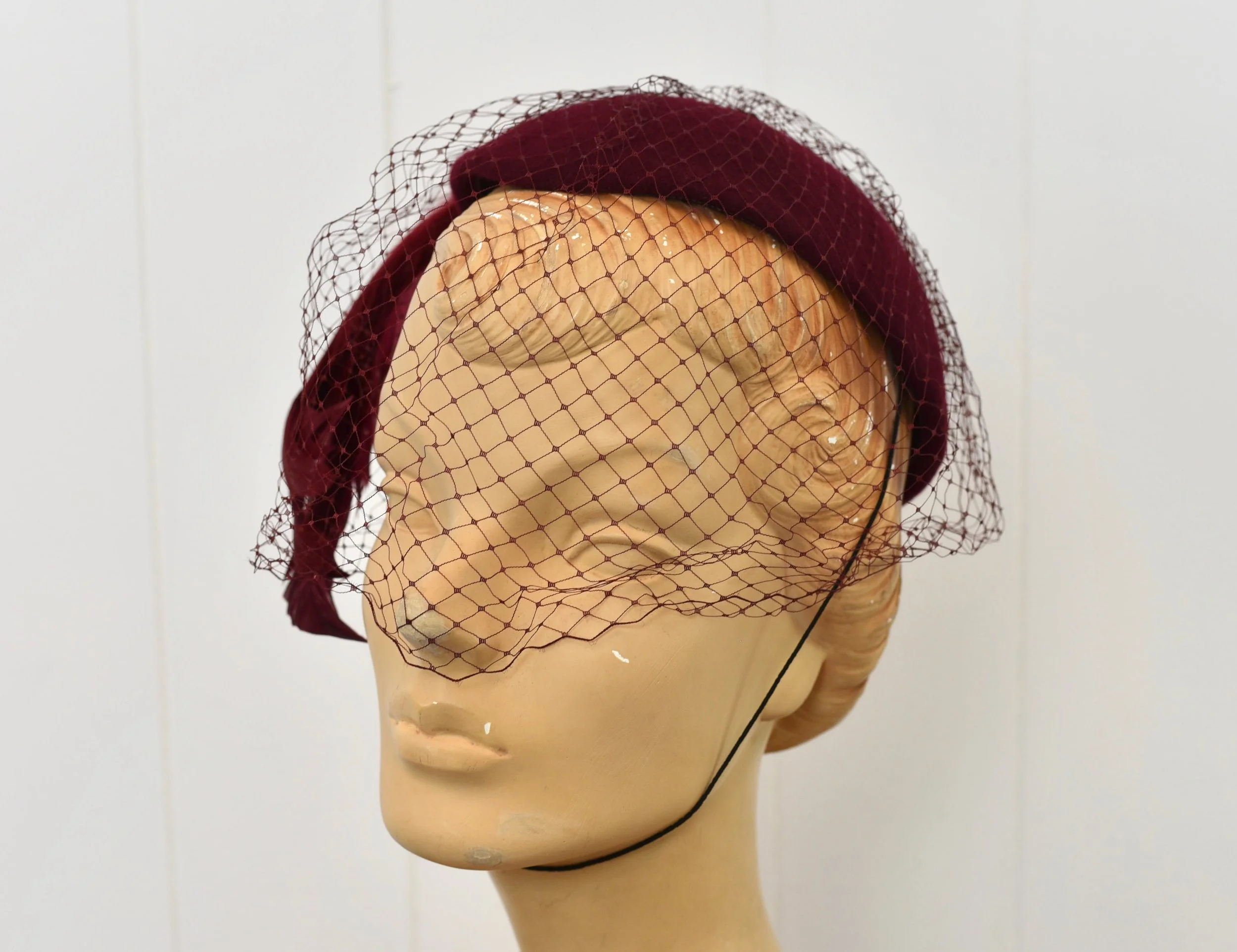 1940s Wine Red Burgundy Feather Birdcage Veil Felt 