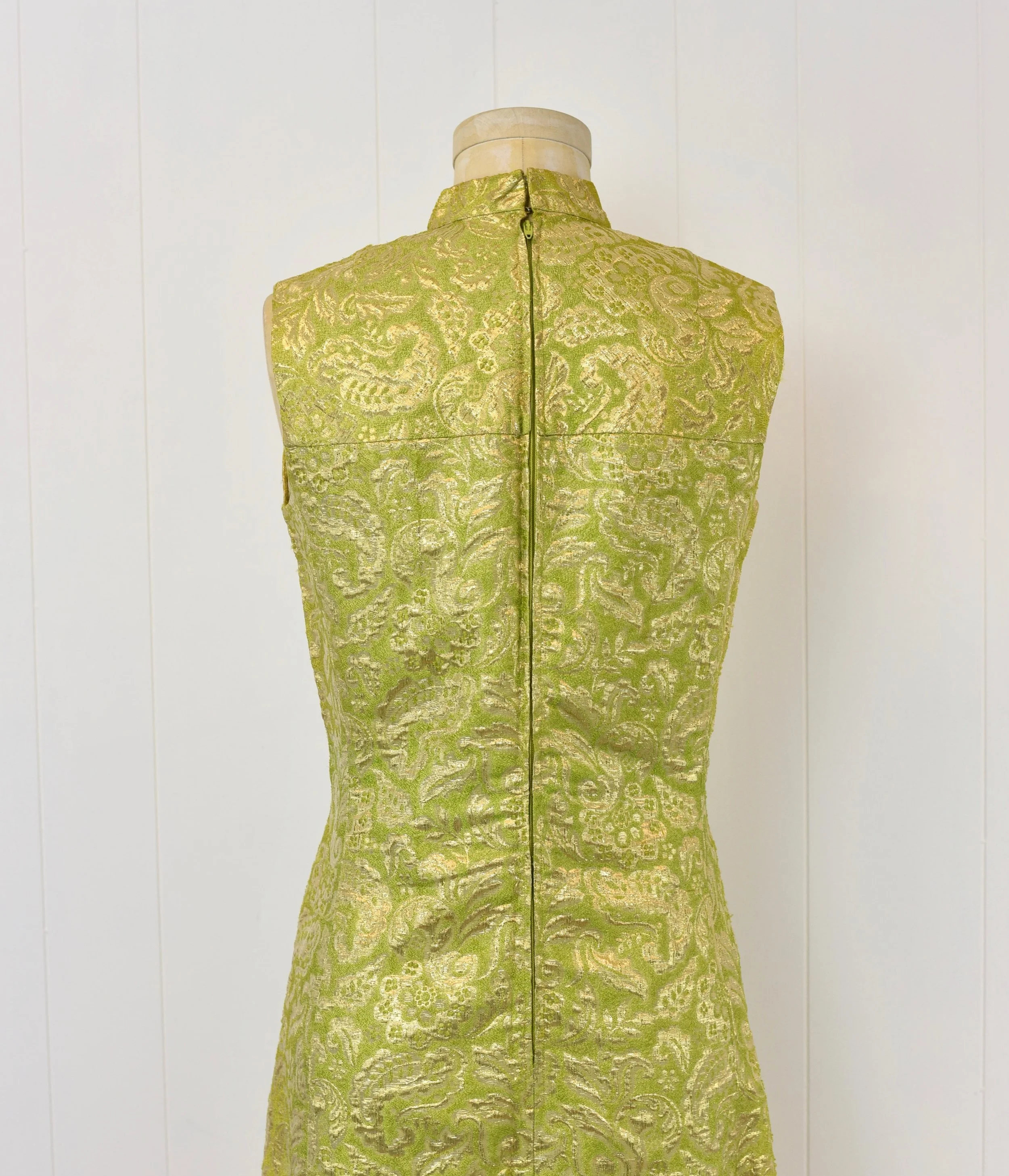 1960s Lime Green Metallic Gold Paisley Floral Brocade Shift Cocktail Party Dress Canned Ham Vintage 1960s Lime Green Metallic Gold Paisley Floral Brocade Shift Cocktail Party Dress Canned Ham Vintage