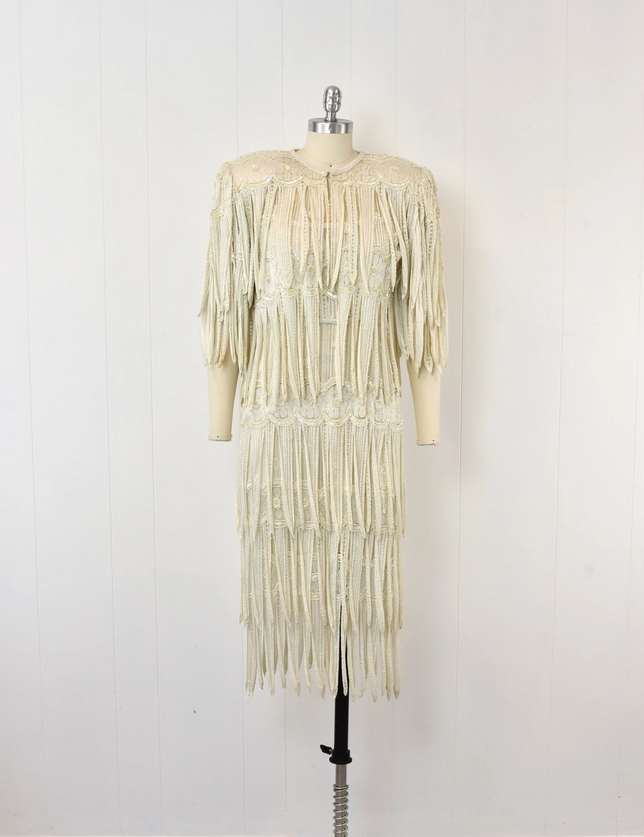 1980s does 1920s Lillie Rubin Beaded Sequin White Lace Fringe Judith Ann Creations Flapper Style Bridal Party Dress with Matching Bolero Canned Ham Vintage 1980s does 1920s Lillie Rubin Beaded Sequin White Lace Fringe Judith Ann Creations Flapper Style Bridal Party Dress with Matching Bolero Canned Ham Vintage