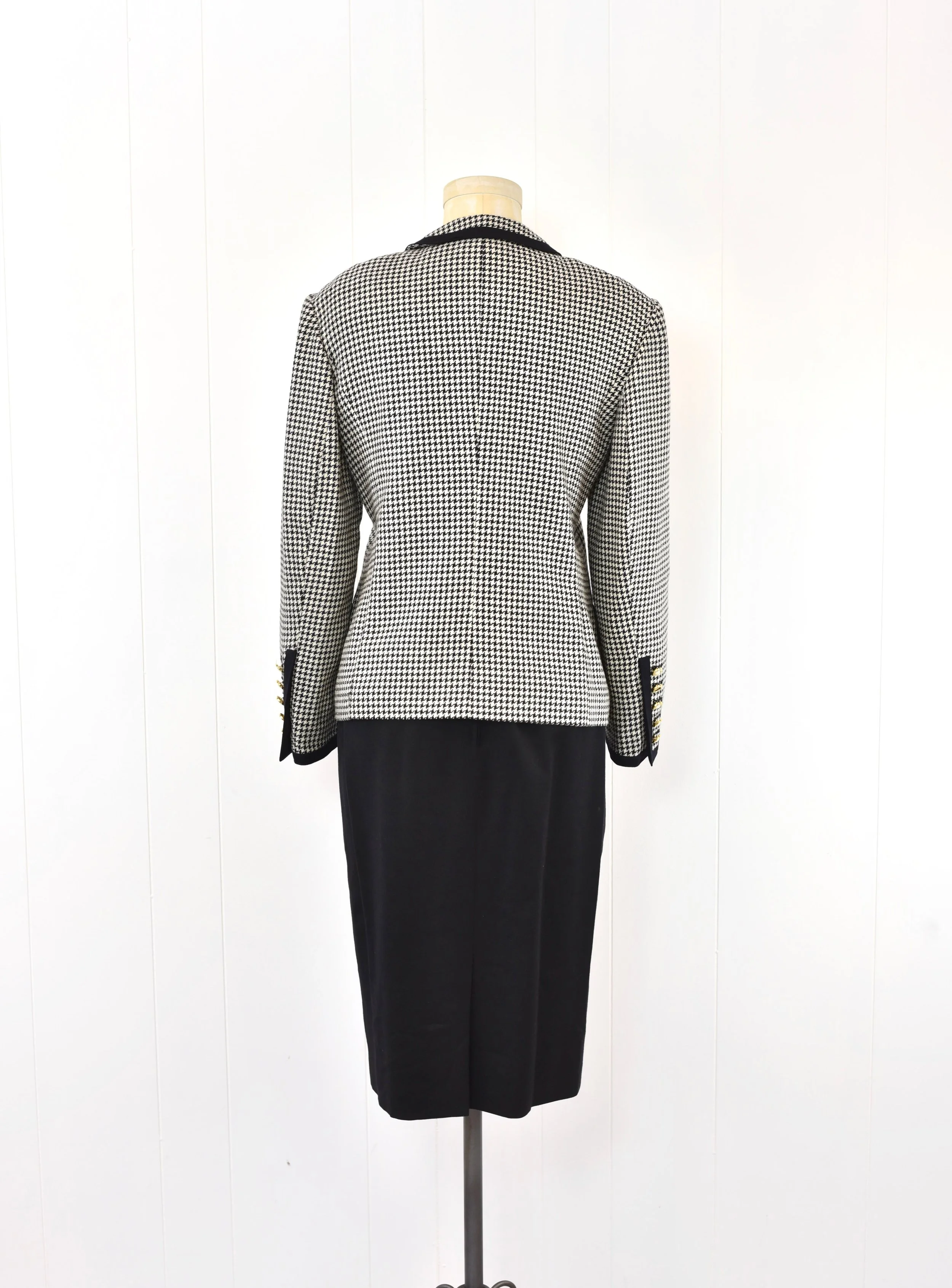1980s Louis Feraud Paris Houndstooth Wool Black White Pearl Button