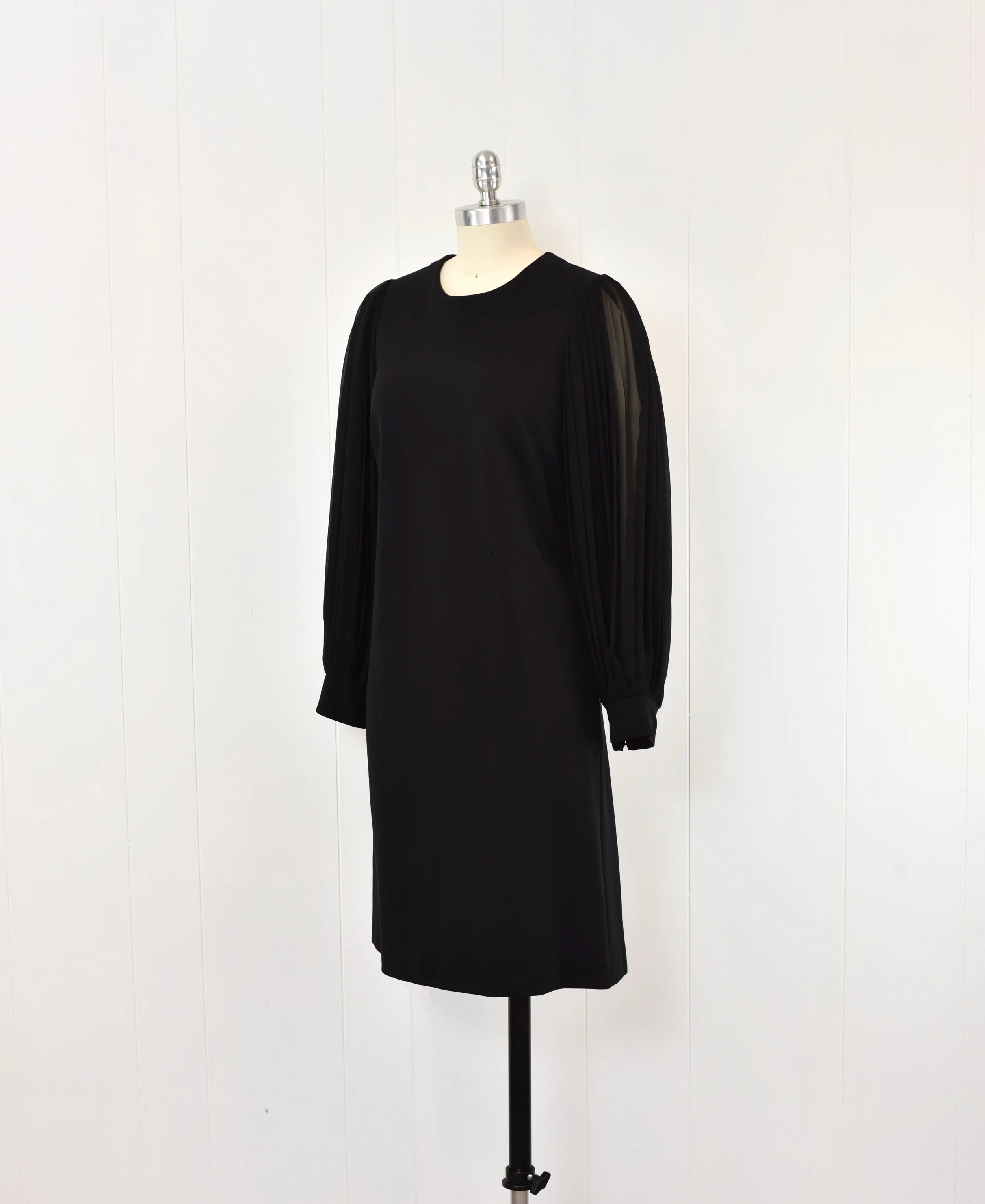 Gucci Black Silk Chiffon Pleated Sheer Balloon Bishop Sleeve Rayon Nylon  Jersey Blend LBD Chic Party Formal Cocktail Dress — Canned Ham Vintage
