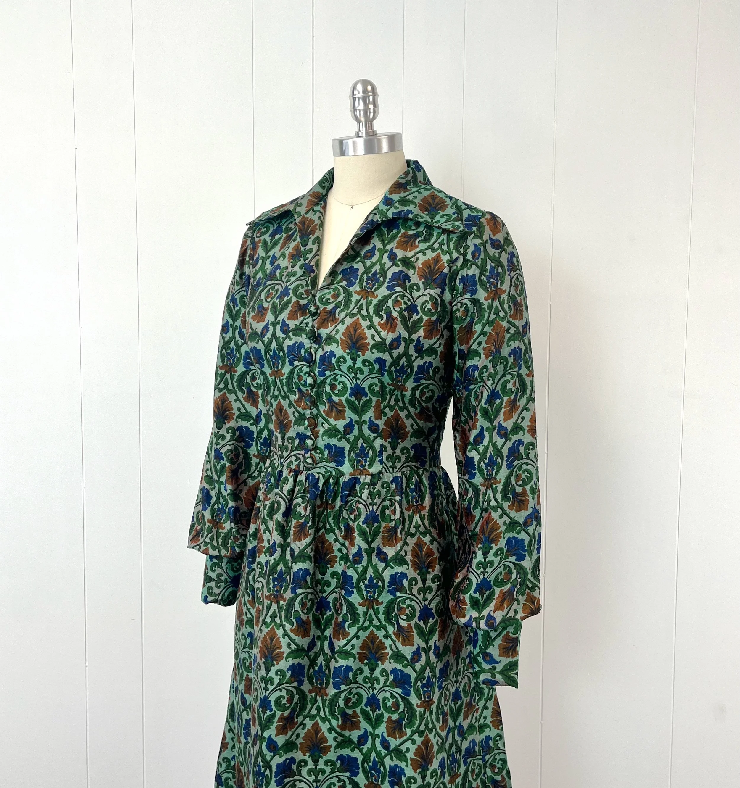 1960s Thai Silk Floral Green Blue Red Mid Century Party Formal Shirt Dress   Canned Ham Vintage