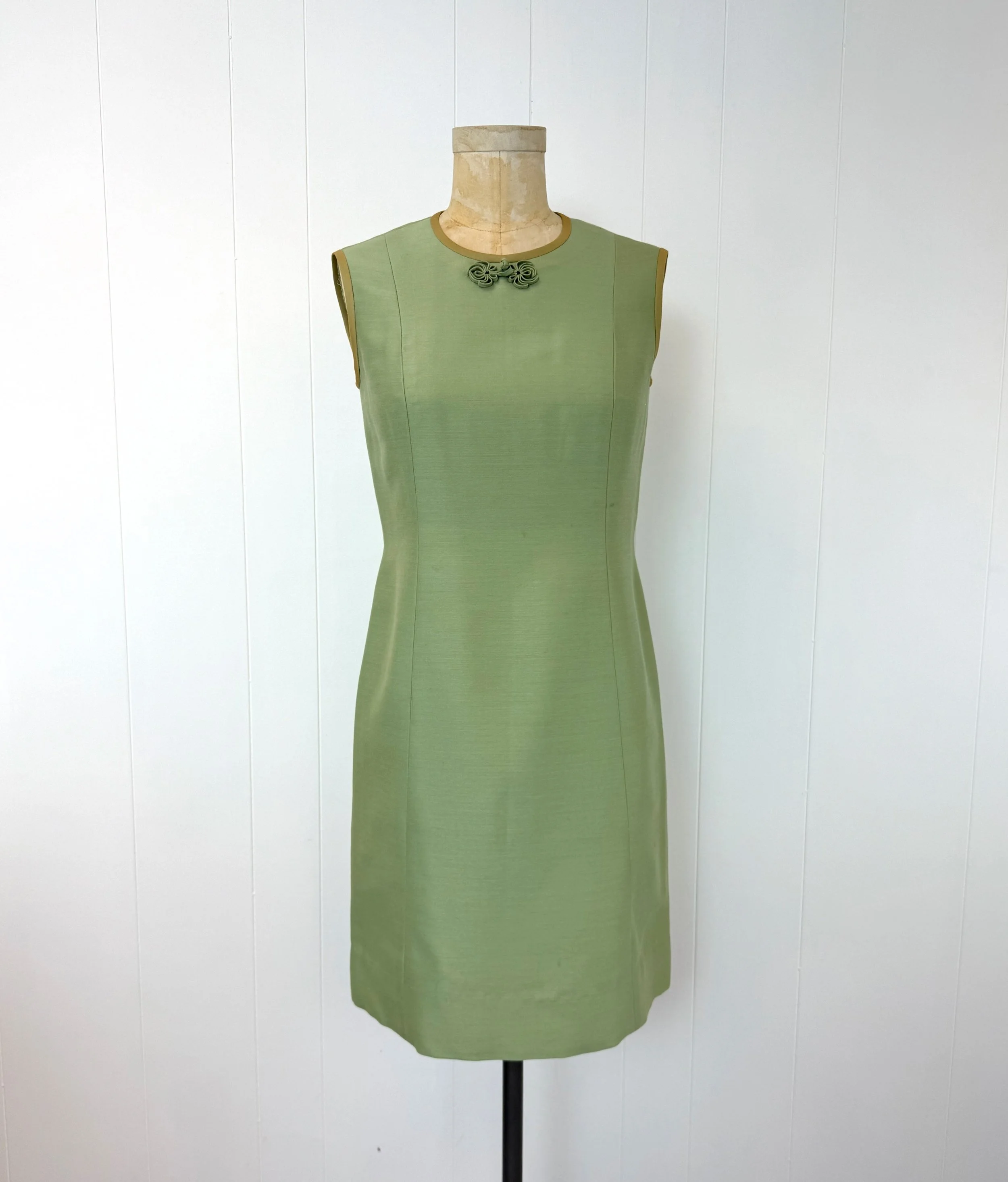 1960s Sage Green Silk Blend Frog Closure Mod Shift Dress As Is  Canned Ham Vintage
