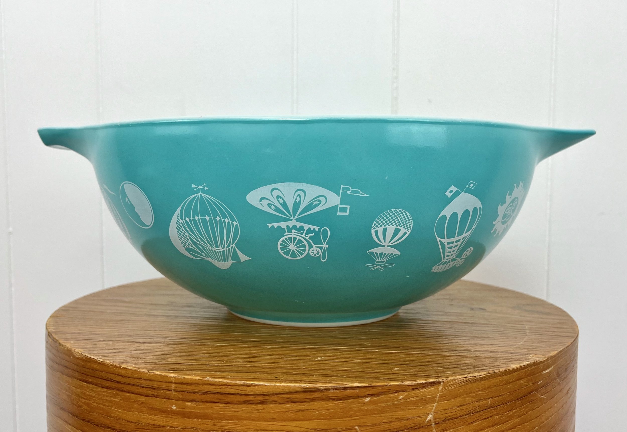 RARE 1958 Pyrex Hot Air Balloon Promotional Pattern Turquoise Blue