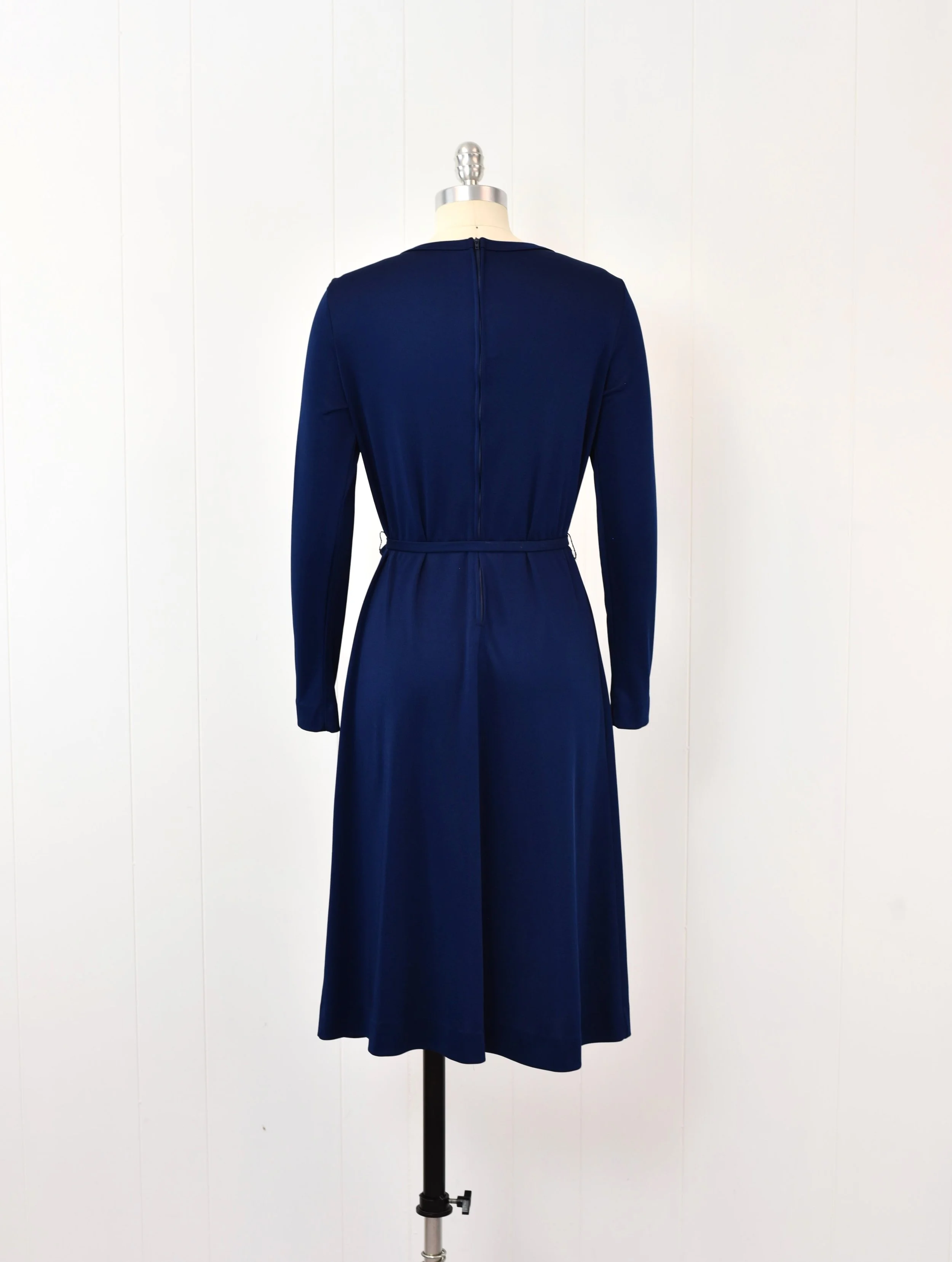 1960s/1970s Lanvin Navy Blue Sporty Chic Long Sleeve Dress with Removable Belt Canned Ham Vintage 1960s/1970s Lanvin Navy Blue Sporty Chic Long Sleeve Dress with Removable Belt Canned Ham Vintage