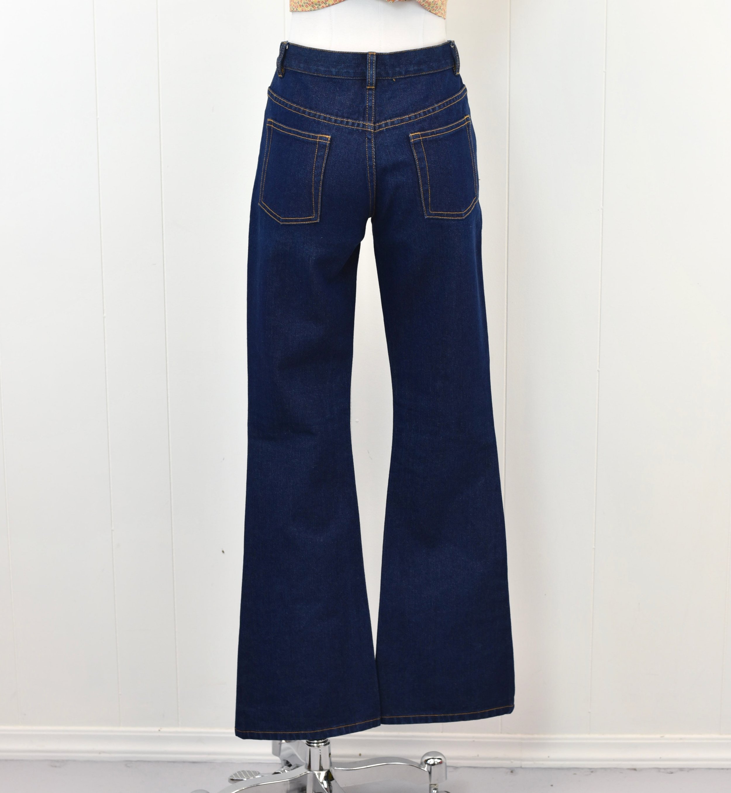 ボトムス・スパッツ Casey 70's All-Over Embroidered Jean Apolina Casey 70's Embroidered Hem Jean - Lilac-Grey (Denim