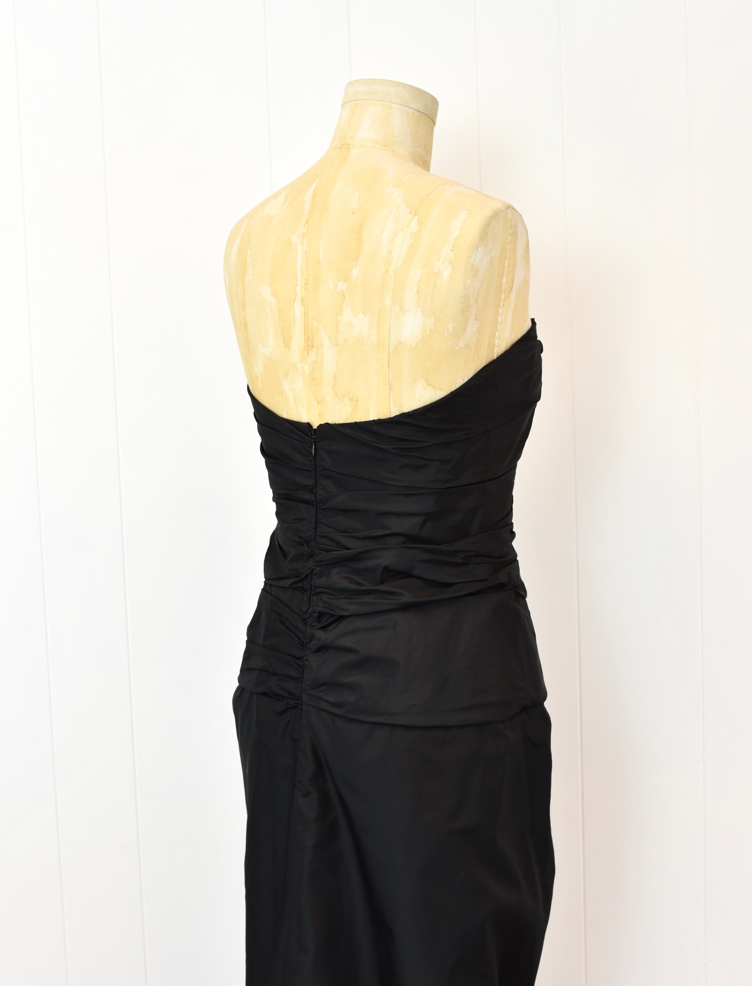 fitted maxi dress formal Amberley Black Mesh Formal Maxi Dress - US 4 main image 1