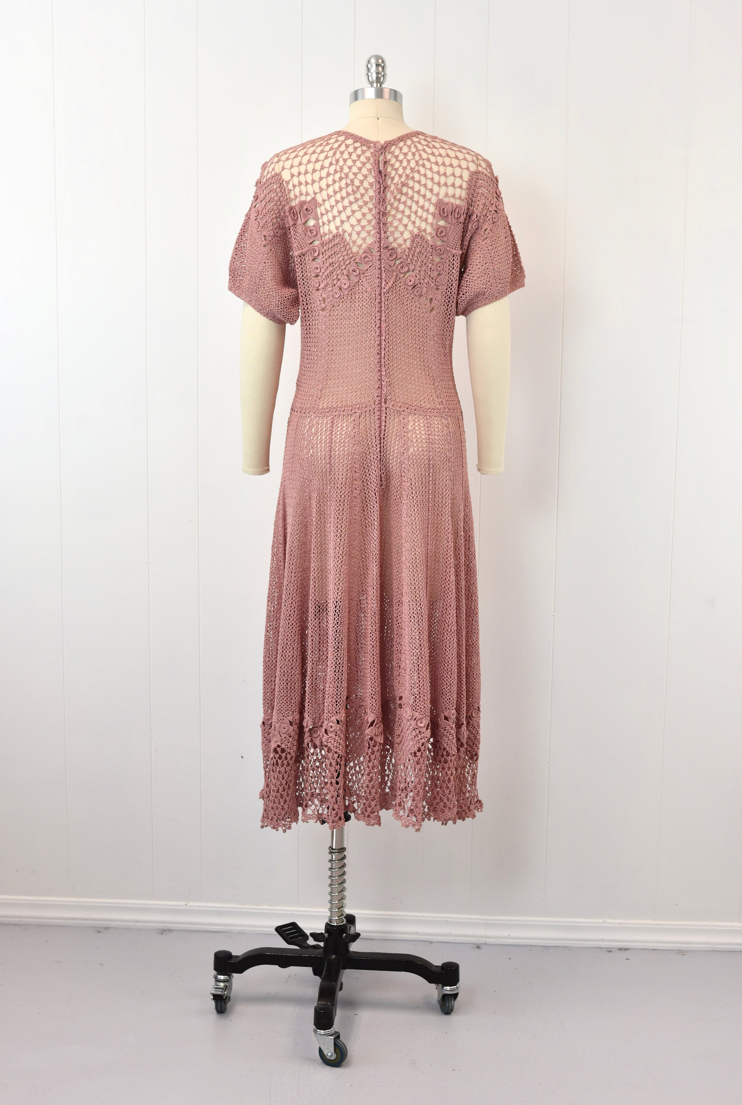 1930s/1940s Light Mauve Crochet Knit Lace Dress — Canned Ham Vintage