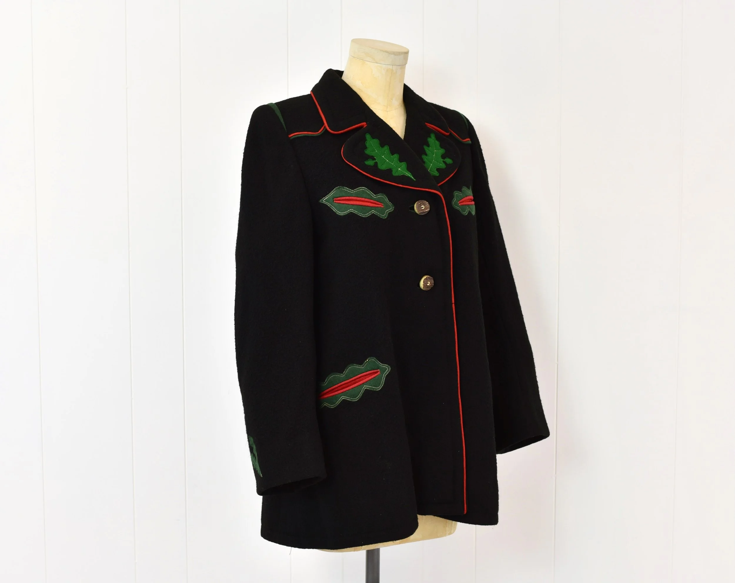 ジャケット・アウター Embroidered Design Tyrolean Jacket 1940s/1950s Tyrolean Trachten Black Wool Leaf Holiday