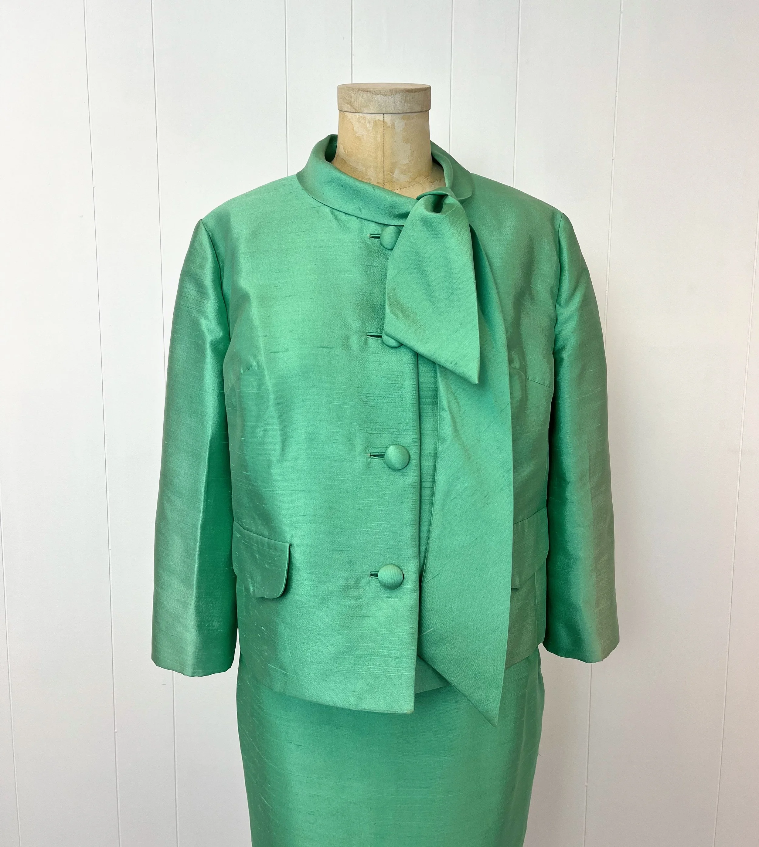 1960s Lilli Ann Mint Green Raw Silk Weave Jacket Blouse Skirt Two