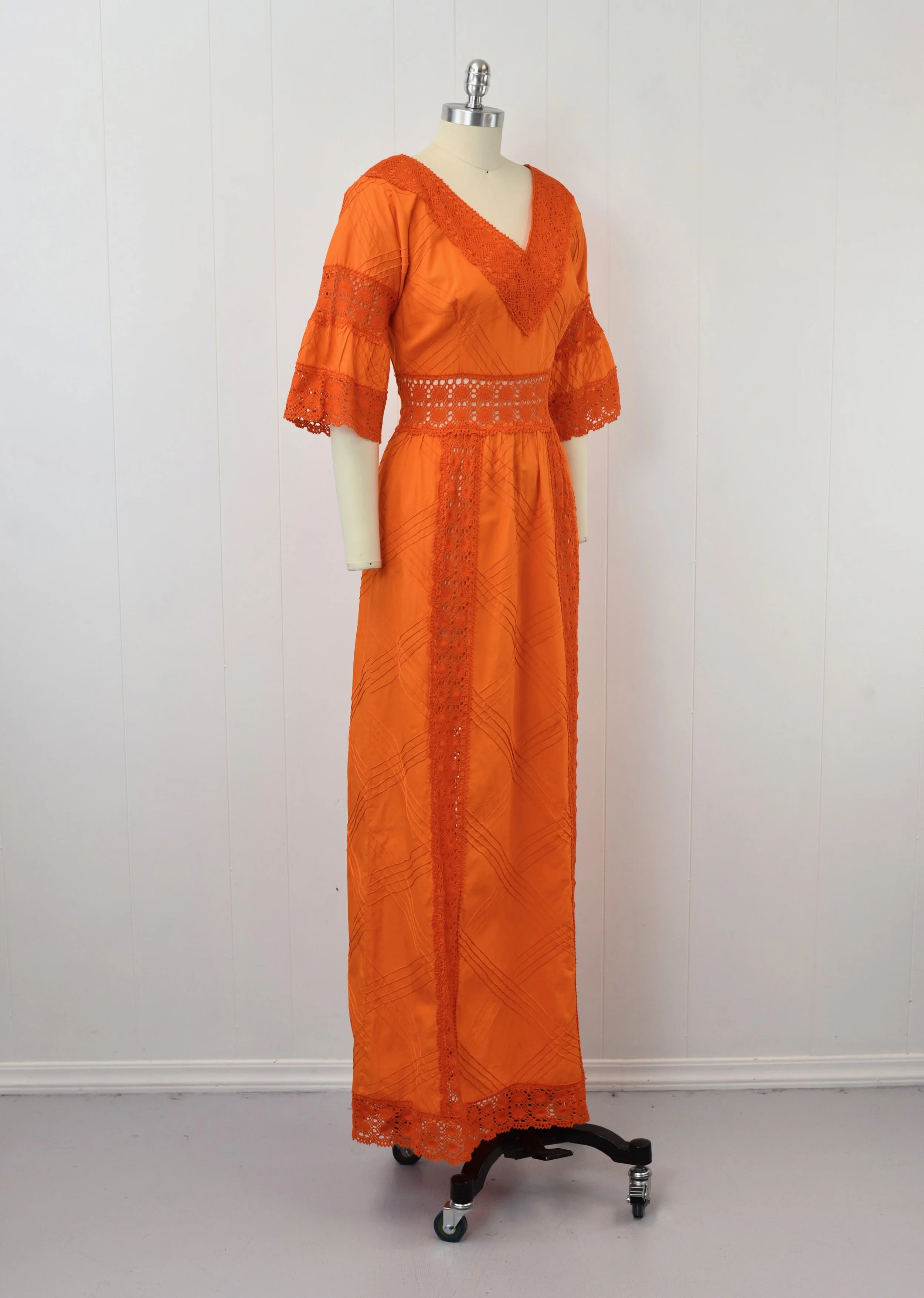 1970s Orange Crochet Lace Bell Sleeve Mexican Wedding Boho  