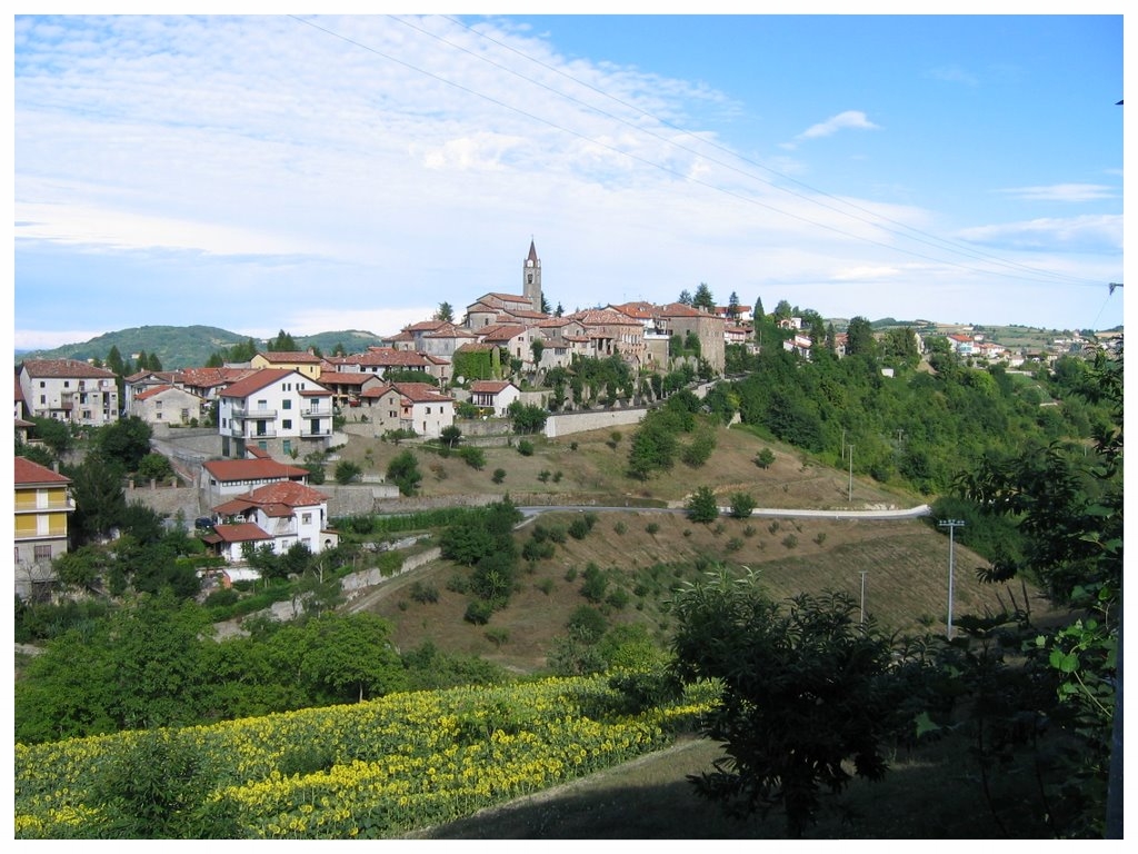 bossolasco comune langhe e roero piemonte turismo percorsi in langa visitare le langhe cuneo.jpg