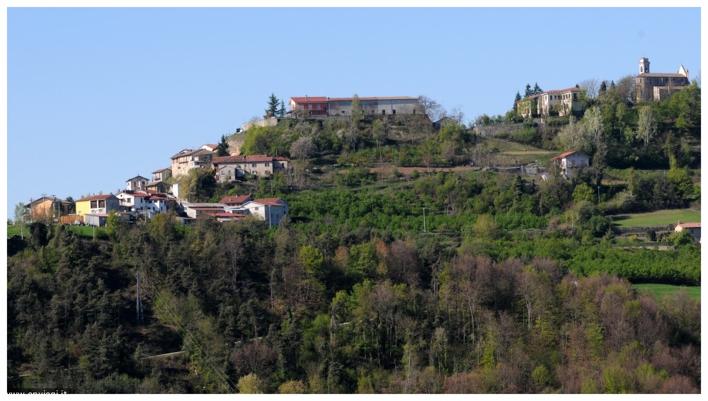 CERRETTO LANGHE TURISMO LANGHE E ROERO PIEMONTE TOUR PERCORSI ENOGASTRONOMICI ITINERARI VIAGGI  VISITA.jpeg