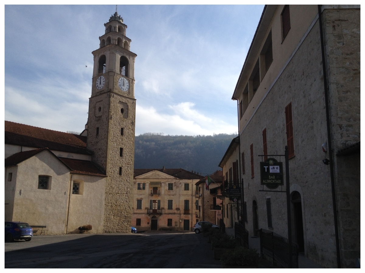 GORZEGNO COMUNE LANGHE ROERO PIEMONTE TURISMO TOUR.JPG