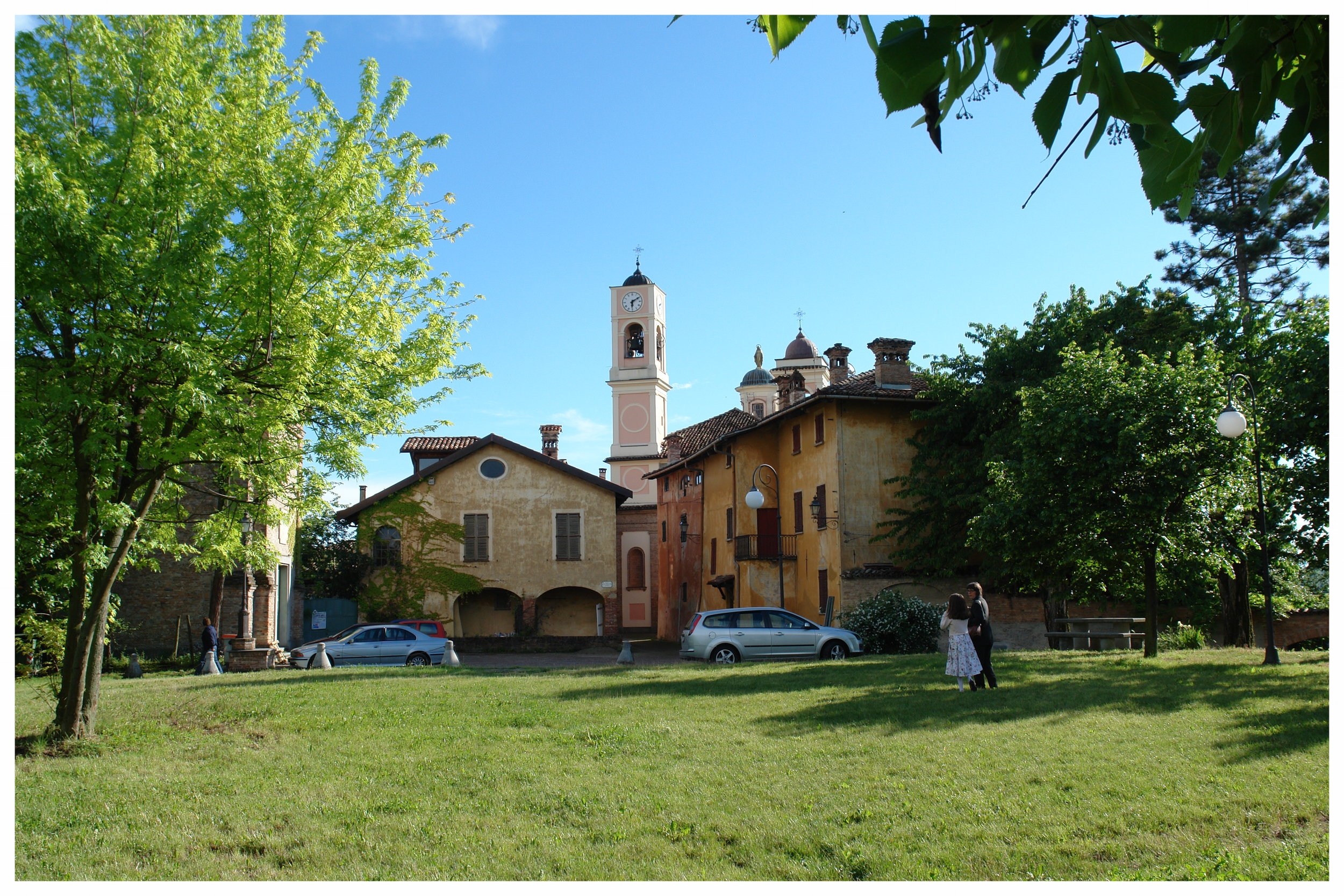 monchiero comune langhe roero piemonte turismo in langa cosa vedere cosa fare percorsi chiese.jpg