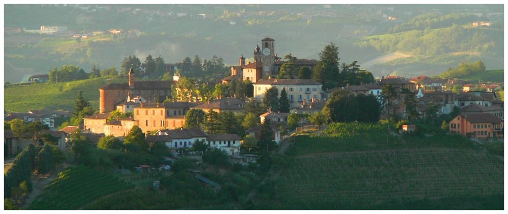 Paesaggio_di_Neviglie COMUNE LANGHE ROERO PIEMONTE TURISMO TOUR ITINERARI VISITA LE LANGHE COSA VEDERE.jpg