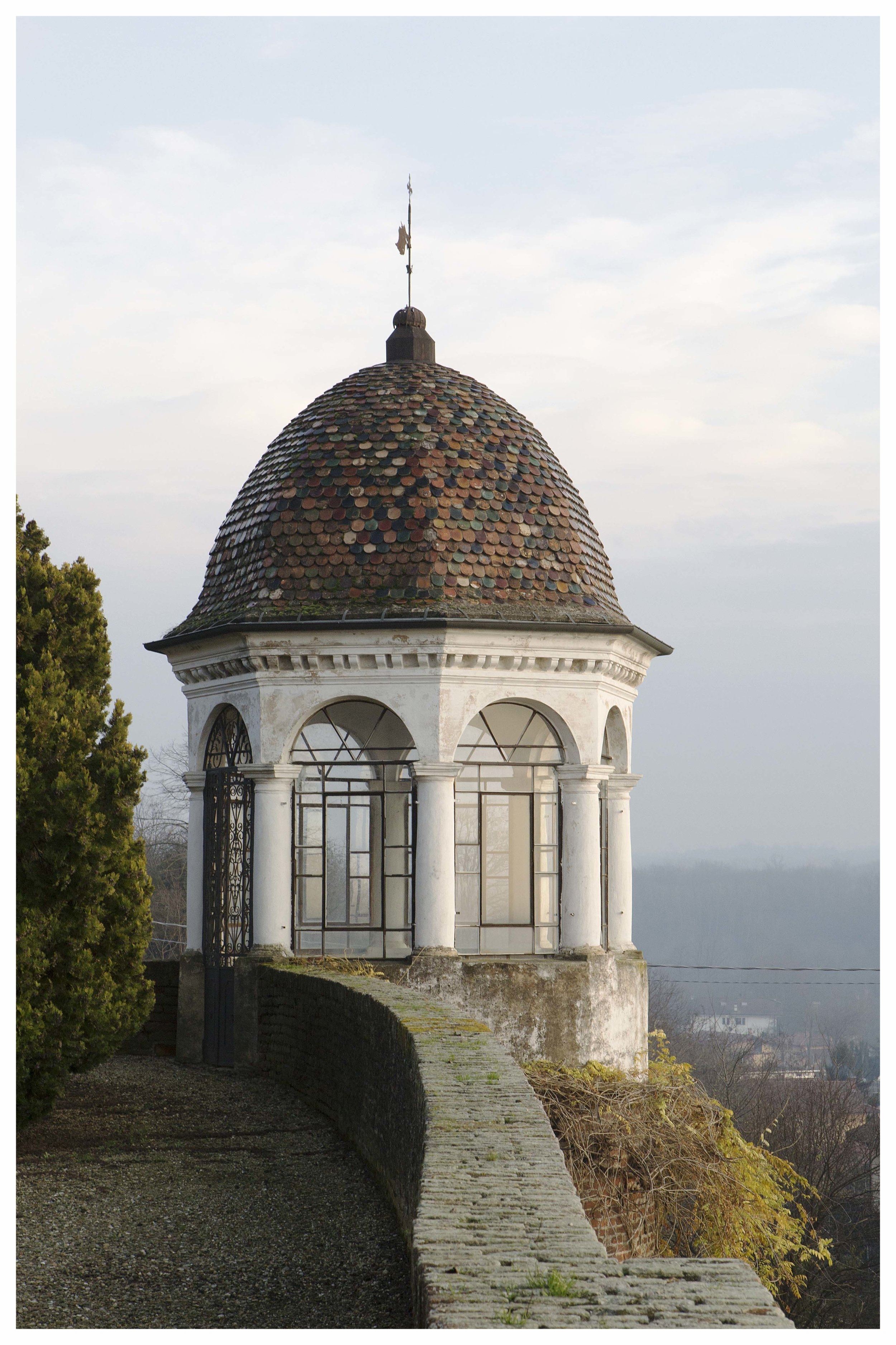 SANFRE' LANGHE ROERO CASTELLO.jpg