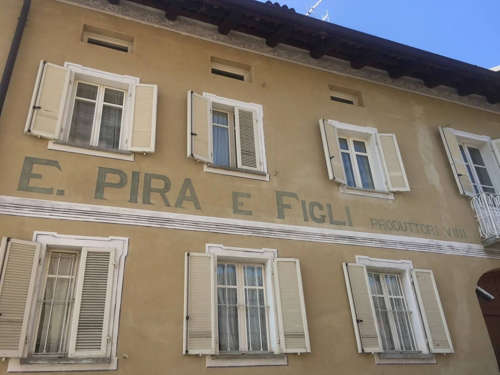 AZ. AGR. E.PIRA E FIGLI