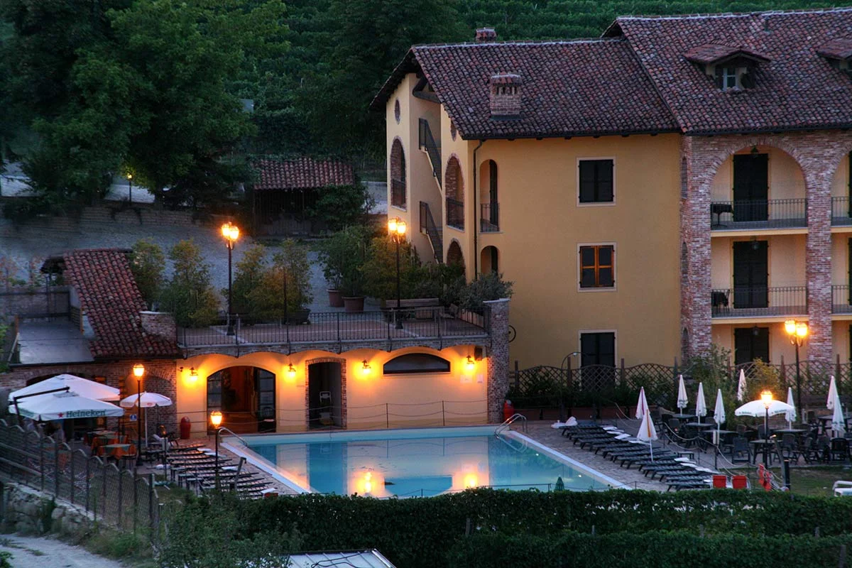 HOTEL BAROLO