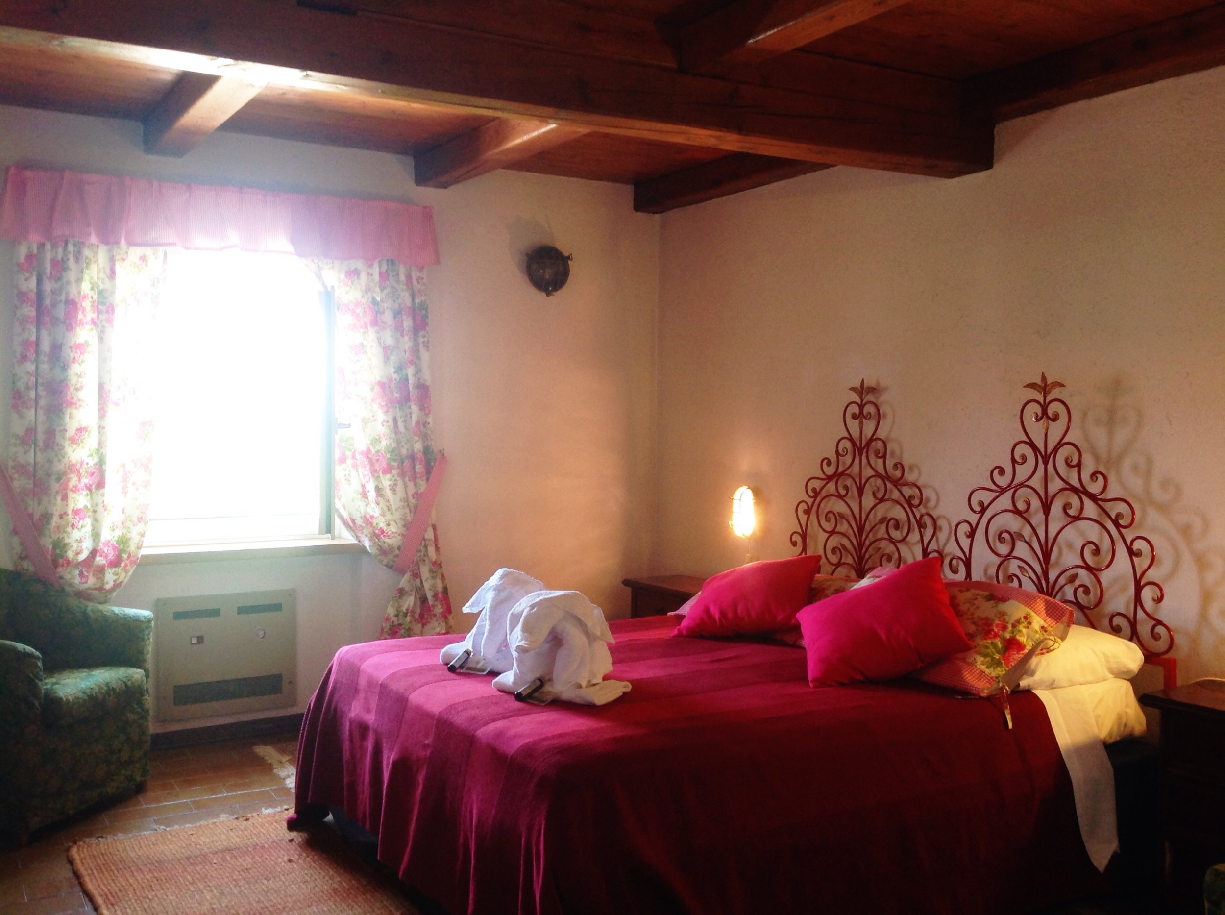 HOTEL BELLAVISTA BOSSOLASCO LANGHE ROERO TURISMO CAMERE.JPG
