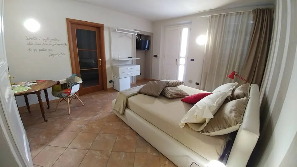 ASFODELO ROOMS BRA B&B TURISMO LANGHE ROERO .jpg