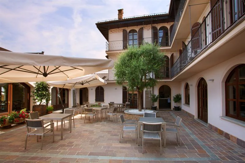 LE TORRI HOTEL