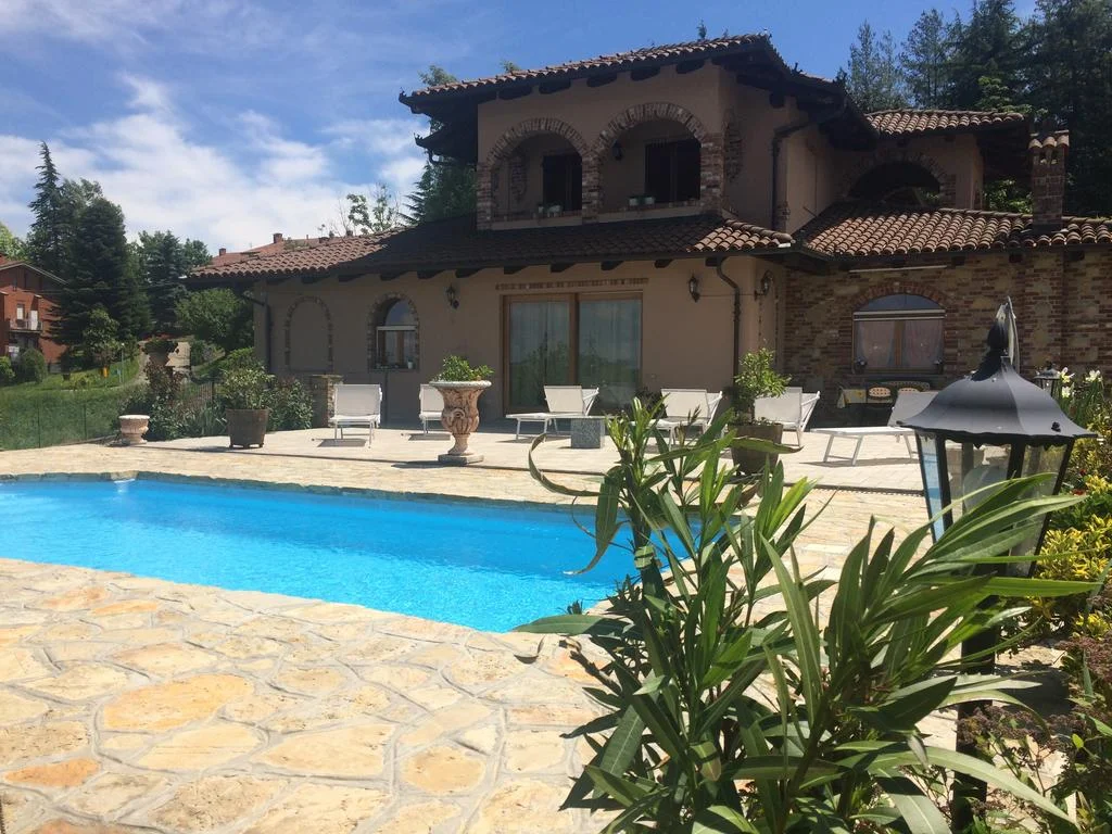 LA CANOVA CASA VACANZE