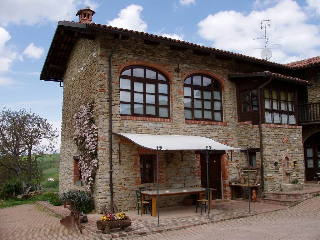 ABBADIA BORGO DEL SOLE