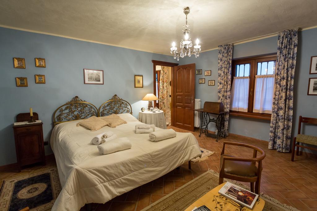 TURISMO LANGHE ROERO ACCOMODATION NOVELLO RELAX NEL NOCCIOLETO APPARTAMENTO VACANZE.jpg