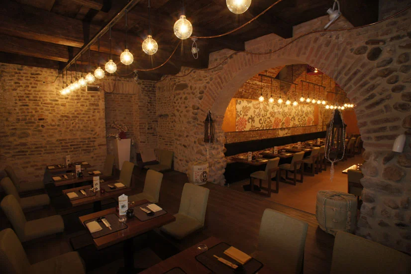  RISTORANTE GIAPPONESE HASU