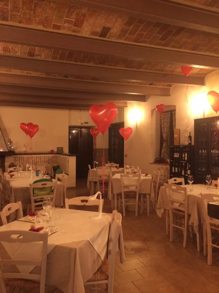 LA TRATTORIA DEGLI AMICI